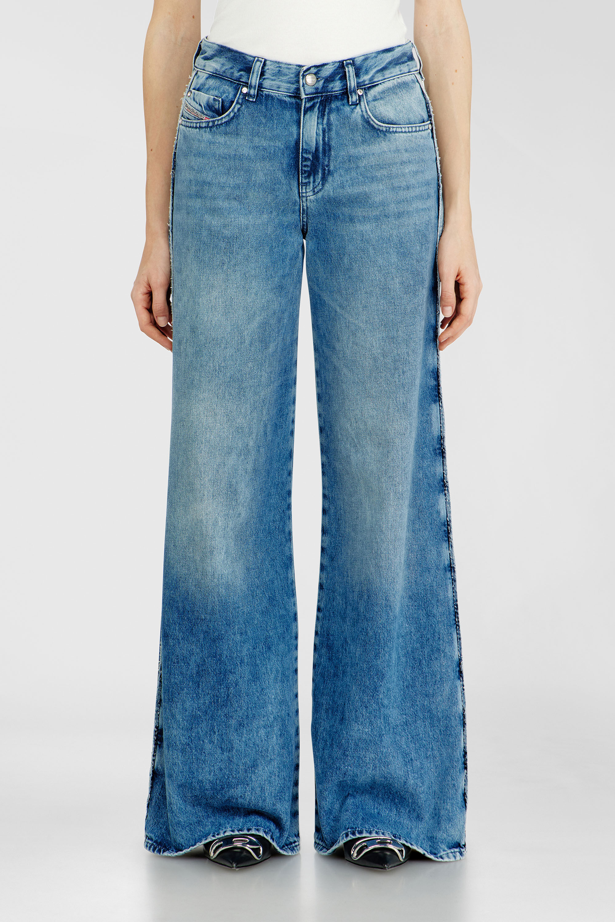 Diesel - Woman's Flare Jeans 1978 D-Akemi 0ADCJ, Medium blue - 4
