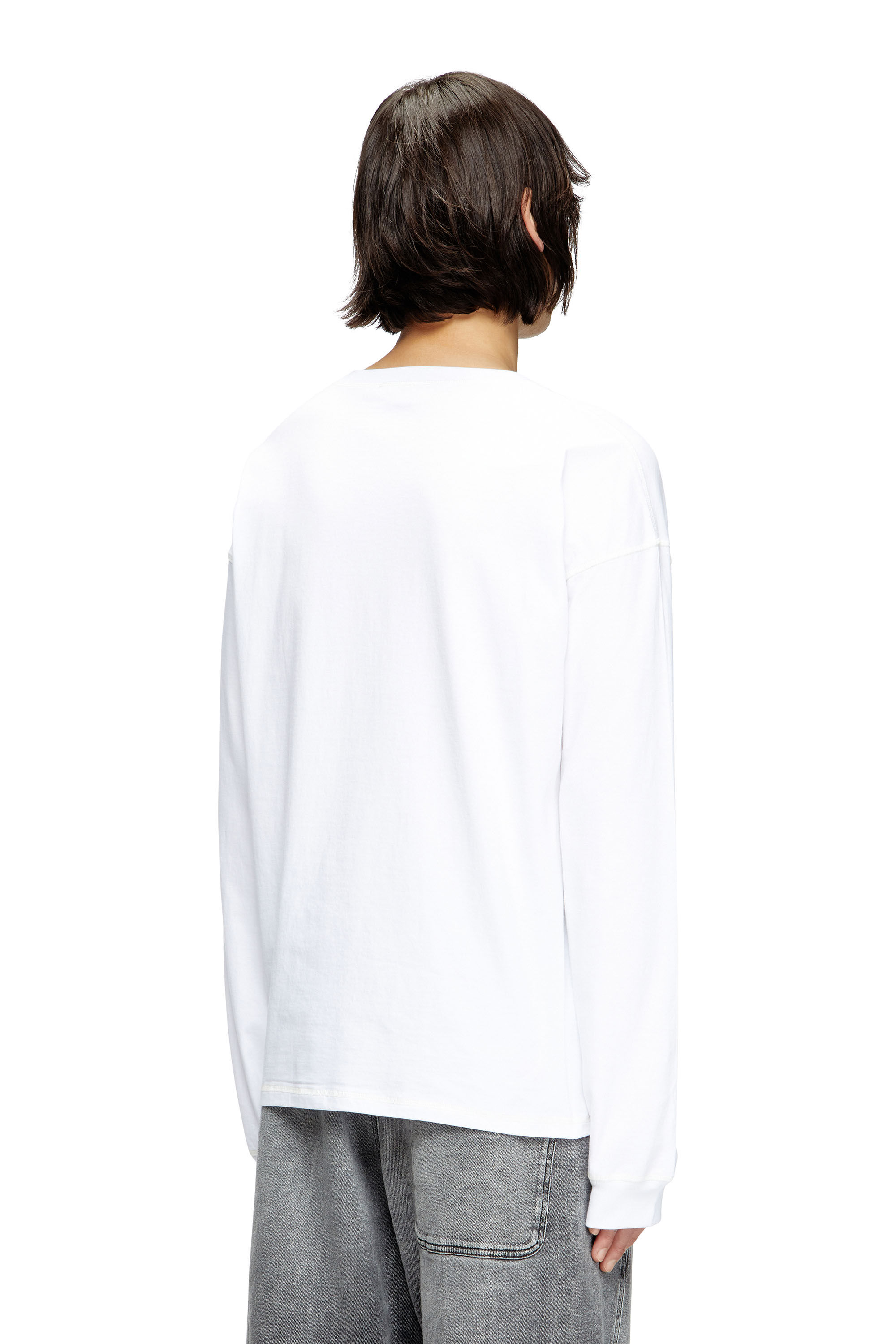 Diesel - T-BOXT-LS-HOSHI, Unisex Langarm-T-Shirt mit Anhänger-Halskette-Print in Weiß - 4