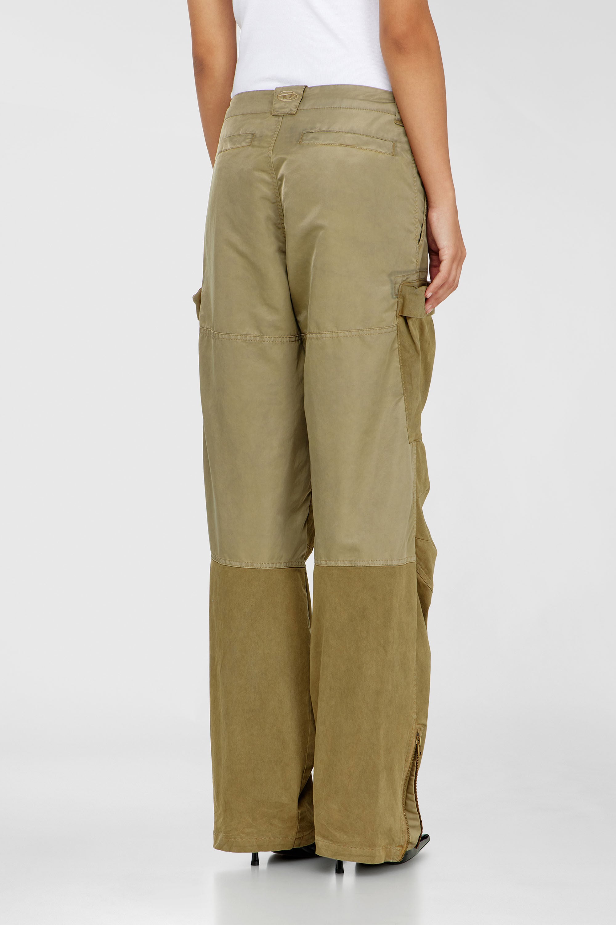 Diesel - P-ARKER, Woman's Cargo pants in cotton and nylon in Military Green - 4