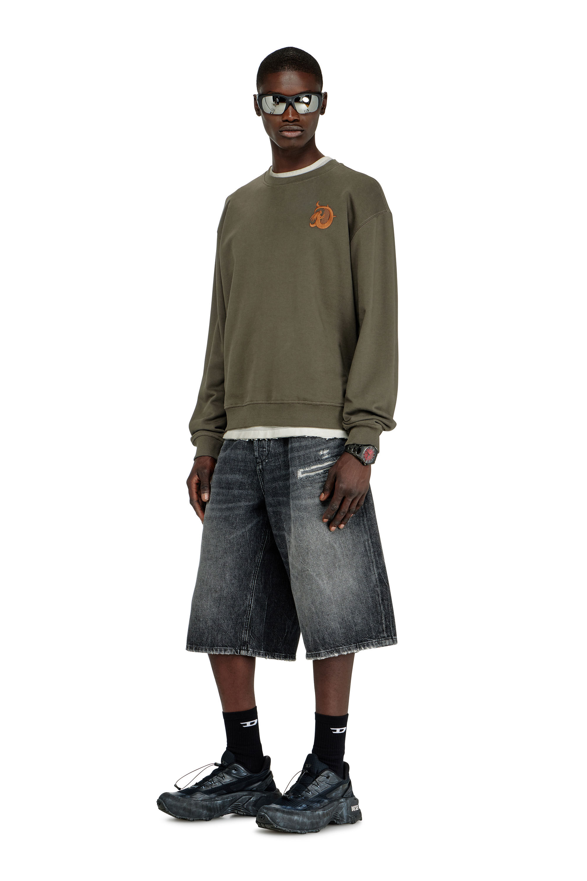 Diesel - S-NORM-AA4, Herren Sweatshirt mit Stickerei und Flockprint in Armeegr&uuml;n - 1