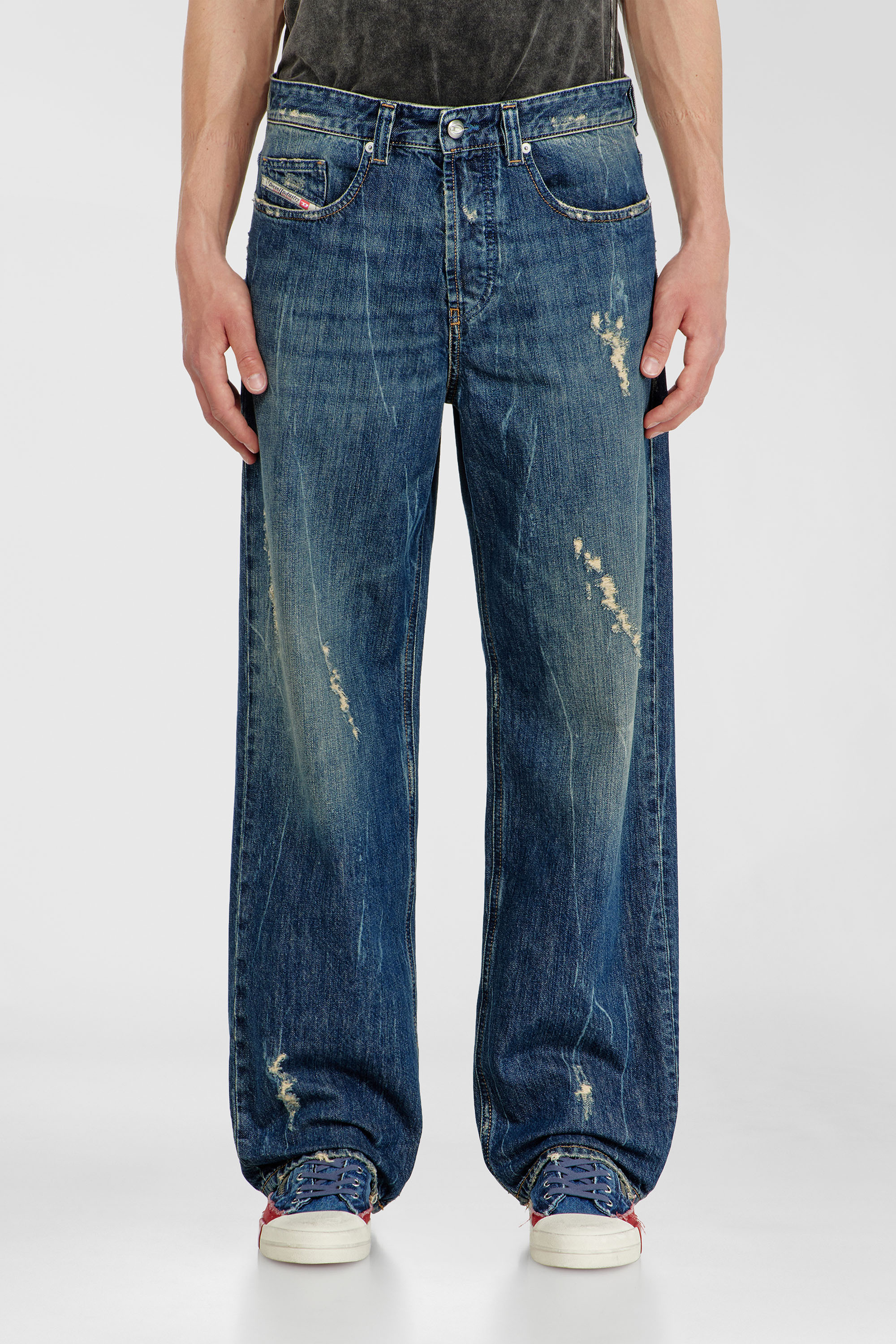 Diesel - Herren Relaxed Jeans 2001 D-Macro 09Q28, Mittelblau - 4