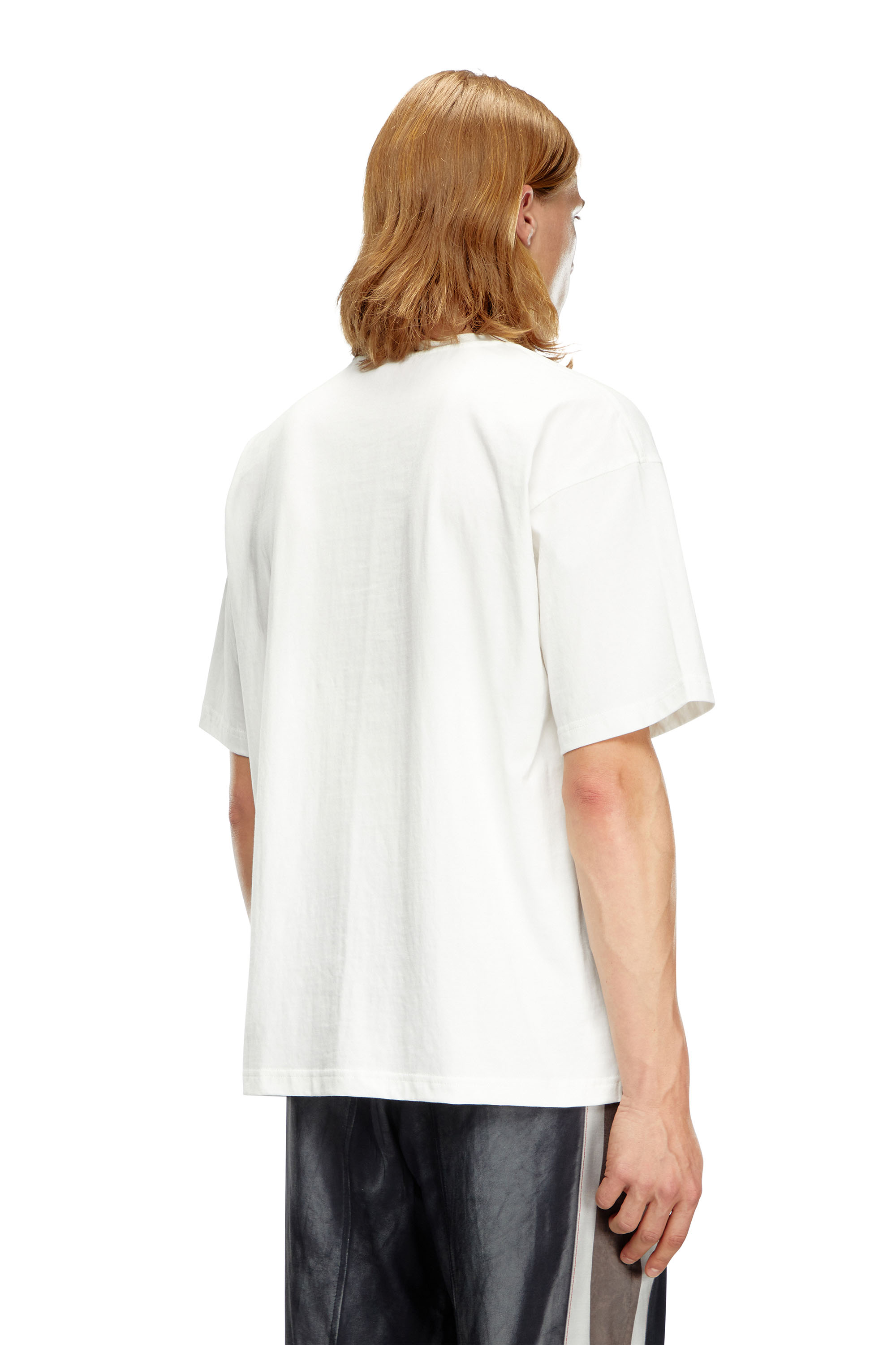 Diesel - T-BOXT-Q22, Herren Verblasstes T-Shirt mit Oval D-Print in Weiß - 4