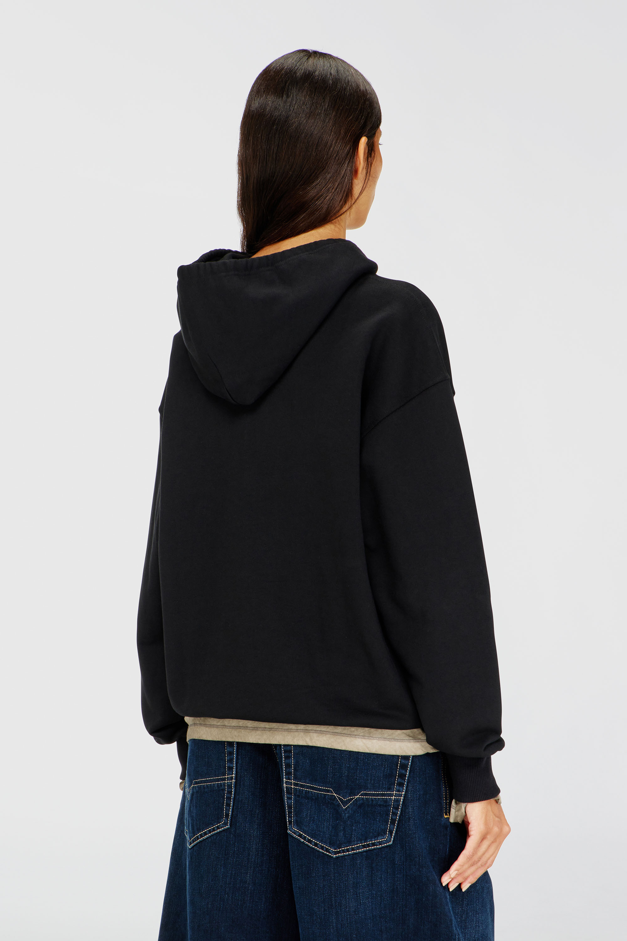 Diesel - F-BUXT-HOOD-OD, Damen Kapuzenpullover mit Oval D-Logo mit Metall-Effekt in Schwarz - 4