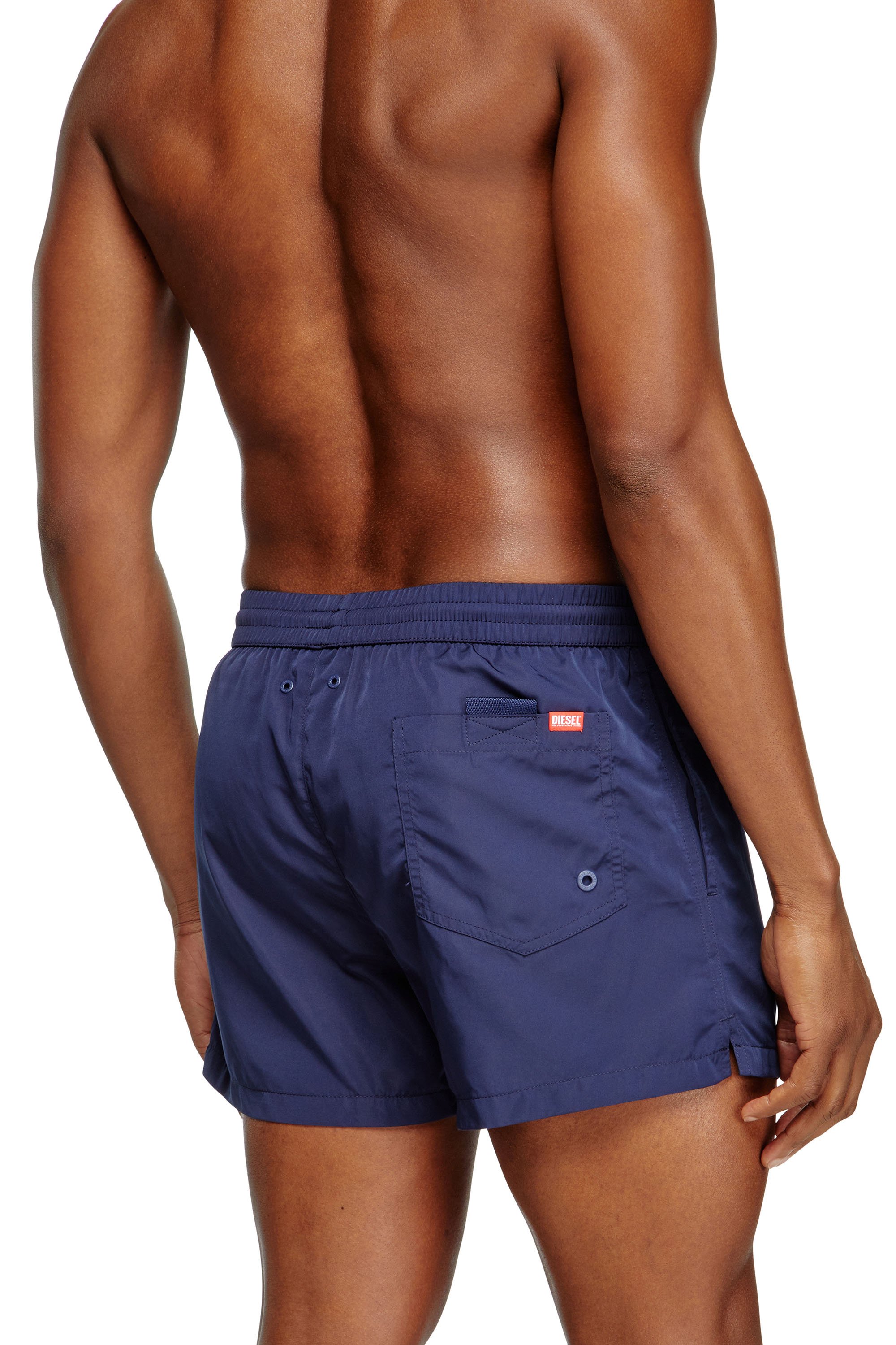 Diesel - MARIO-34-D-CORE, Herren Badeshorts mit Logo-Print in Blau - 3