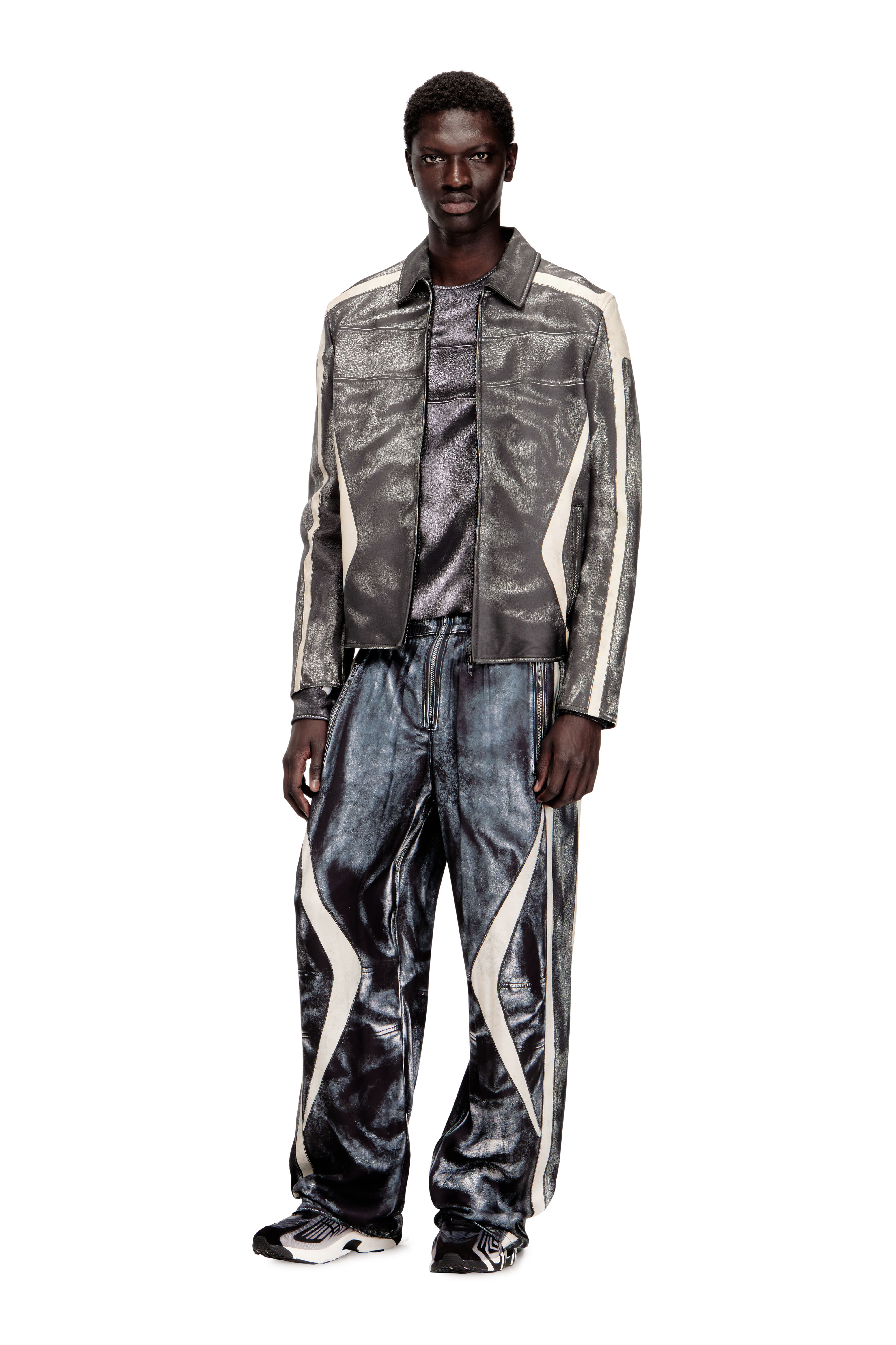 Diesel - P-THECK-BMCZ, Herren Biker-Trompe-l'&oelig;il-Satin-Trainingshose in Dunkelblau - 2