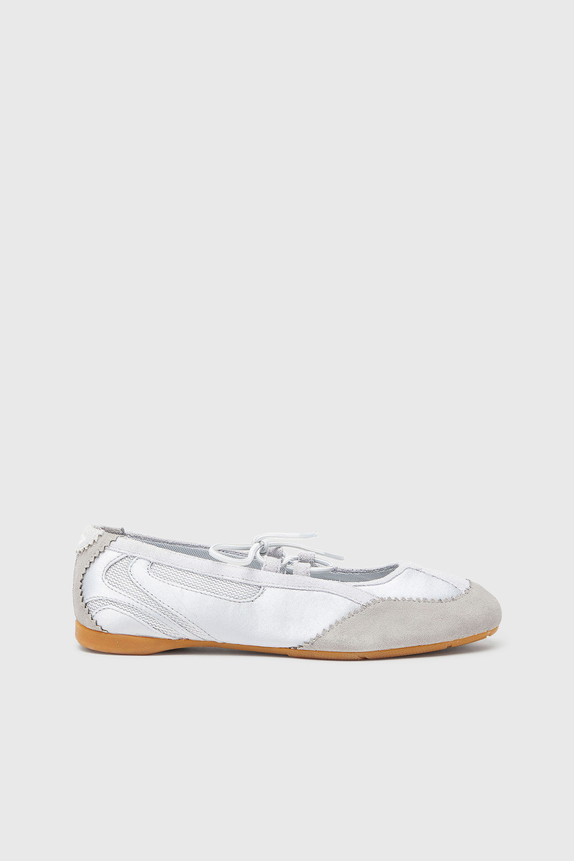 Diesel - D-MILE BALLERINA LACE UP II W, Damen D-Mile &ndash; Ballerinaschn&uuml;rschuhe aus Leder und Mesh in Hellgrau - 1