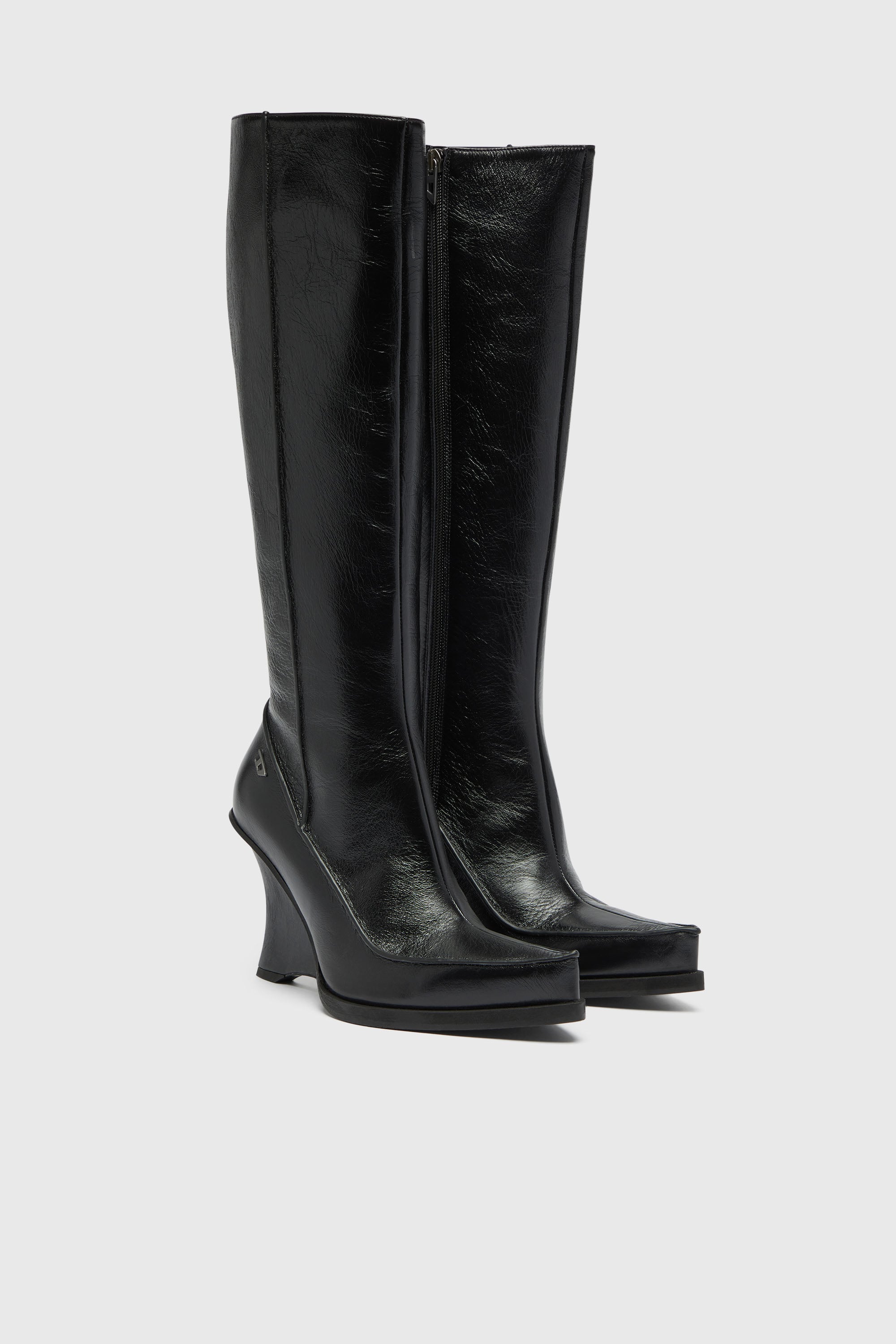 Diesel - D-LUCETTE-90-KB W, Damen D-Lucette-Kniehohe Stiefel aus Leder in null - 2