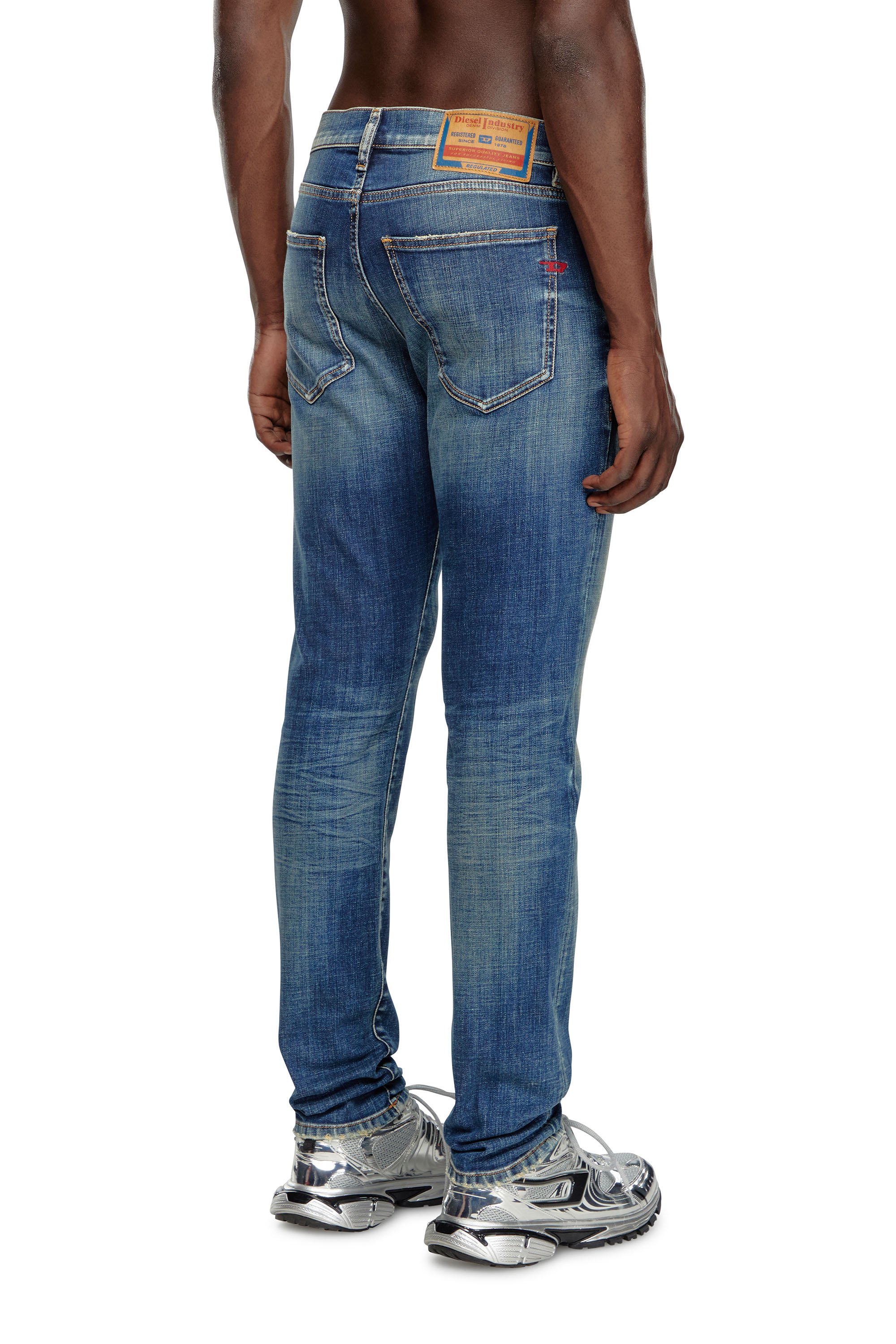 Diesel - Herren Slim Jeans 2019 D-Strukt 09J50, Mittelblau - Image 3