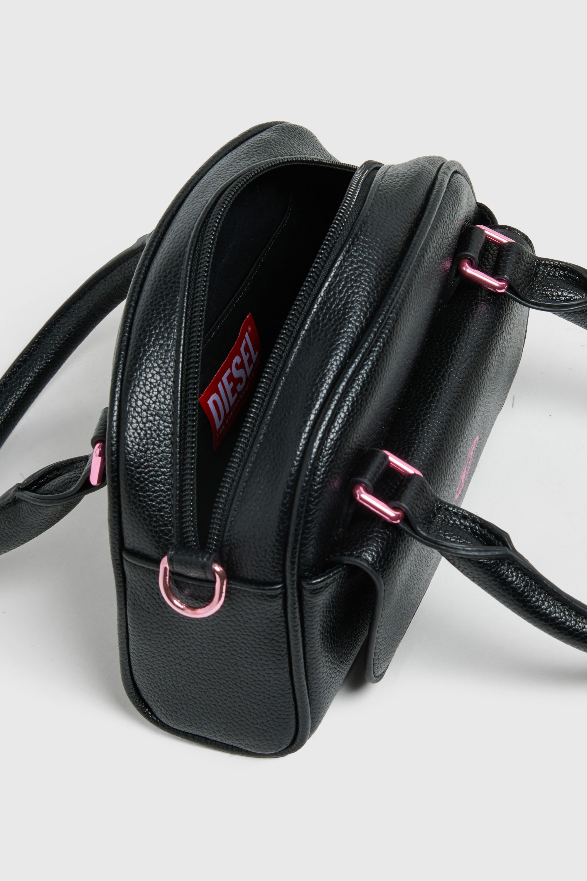 Diesel - WREDY, Damen WREDY - Tasche aus genarbtem beschichtetem Gewebe in Schwarz - 4