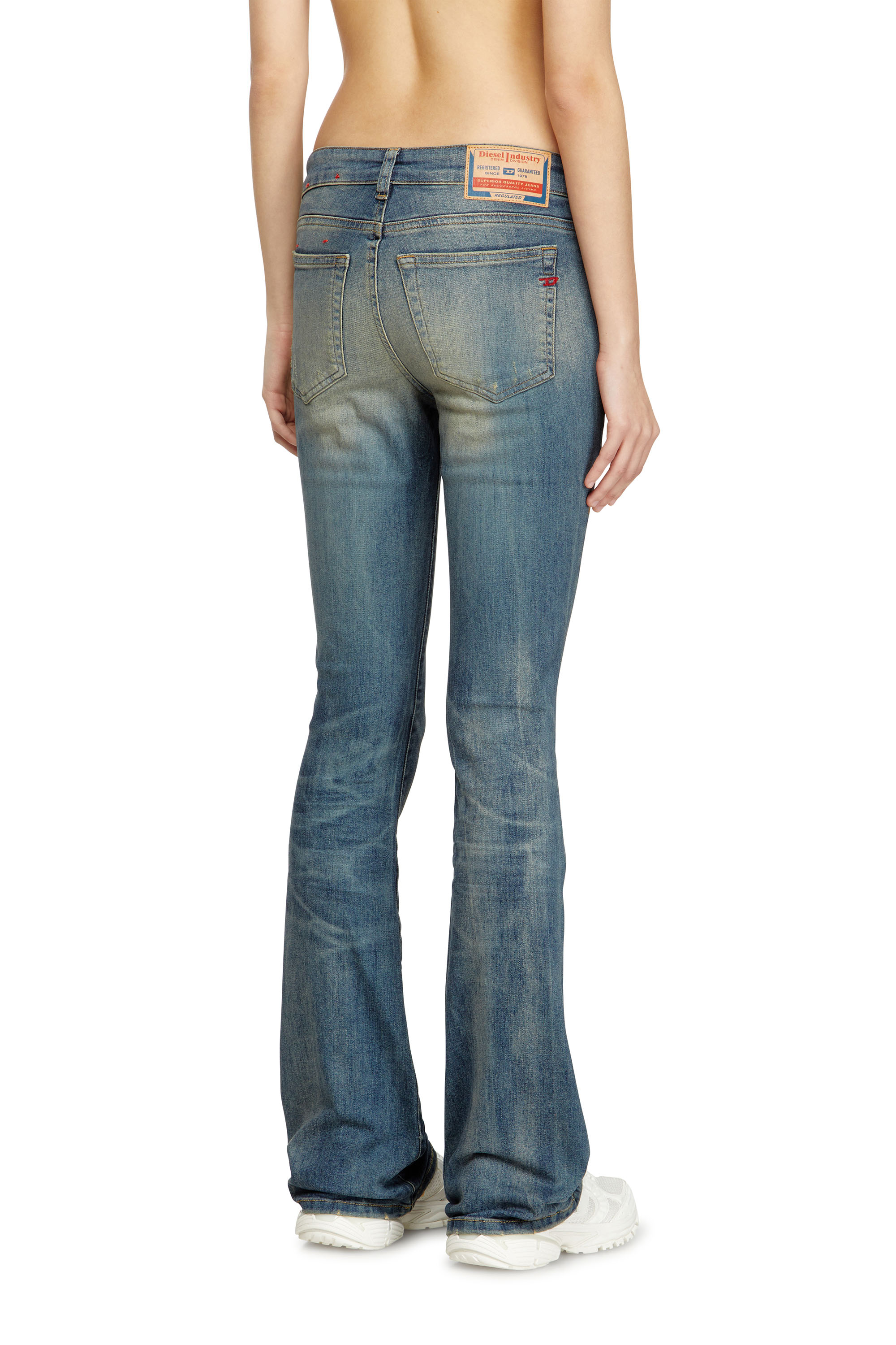 Diesel - Damen Bootcut Jeans 1969 D-Ebbey 0ADBP, Mittelblau - 4