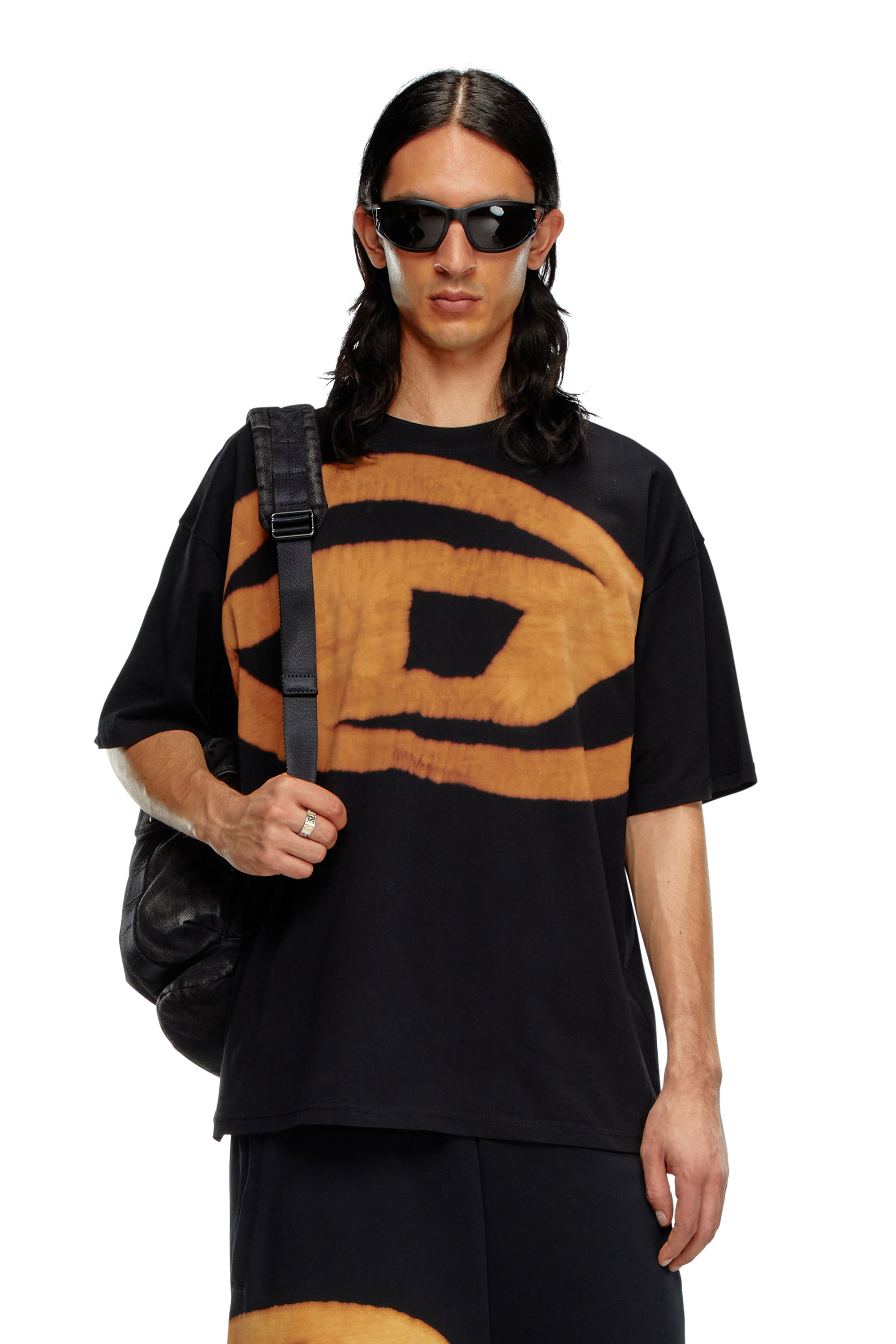 Diesel - T-BOXT-BLEACH, Herren T-Shirt mit gebleichtem Oval D-Logo in Orange/Schwarz - 3