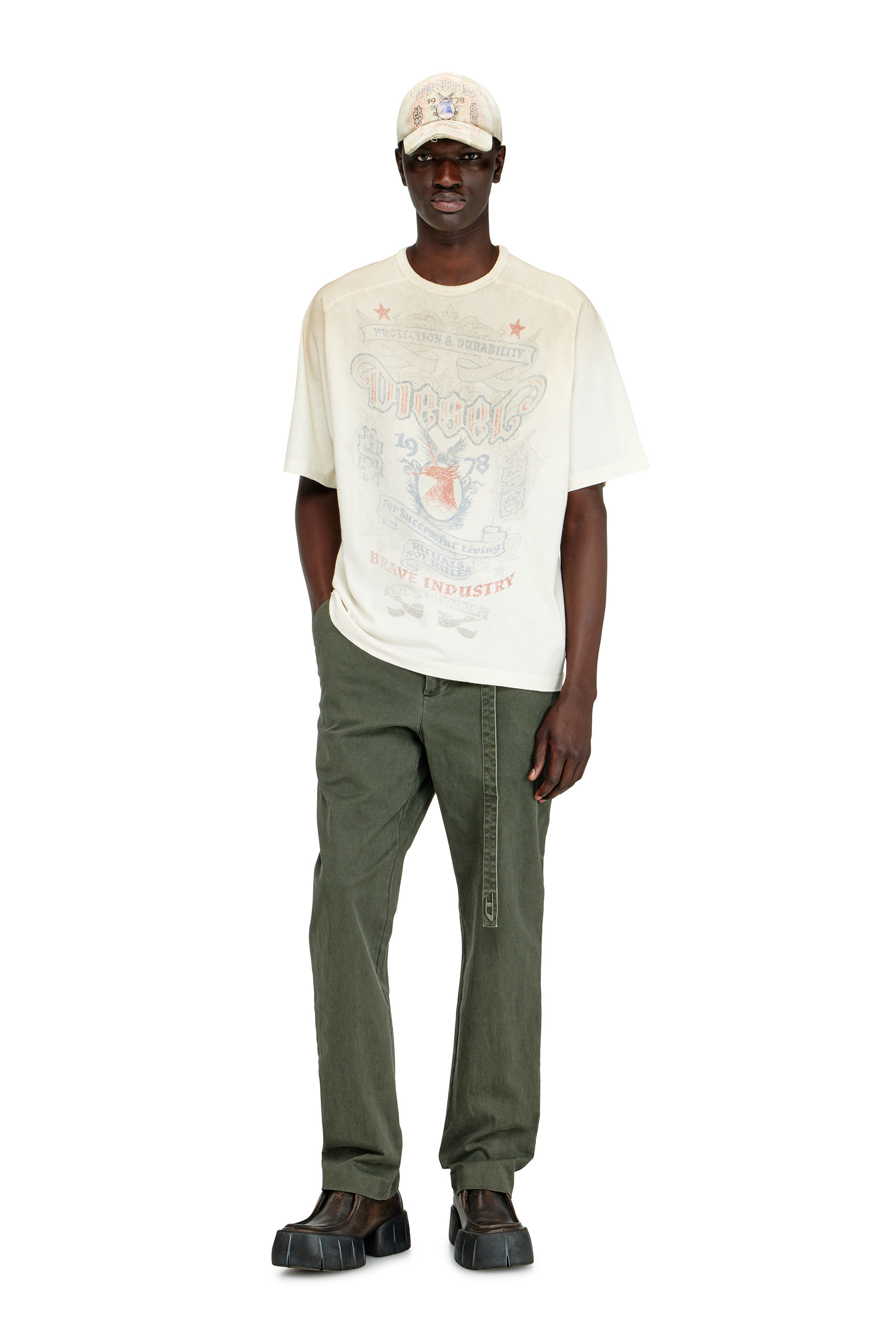 Diesel - T-ALECY, Herren T-Shirt mit Diesel-Wappen-Grafik in Wei&szlig; - 2