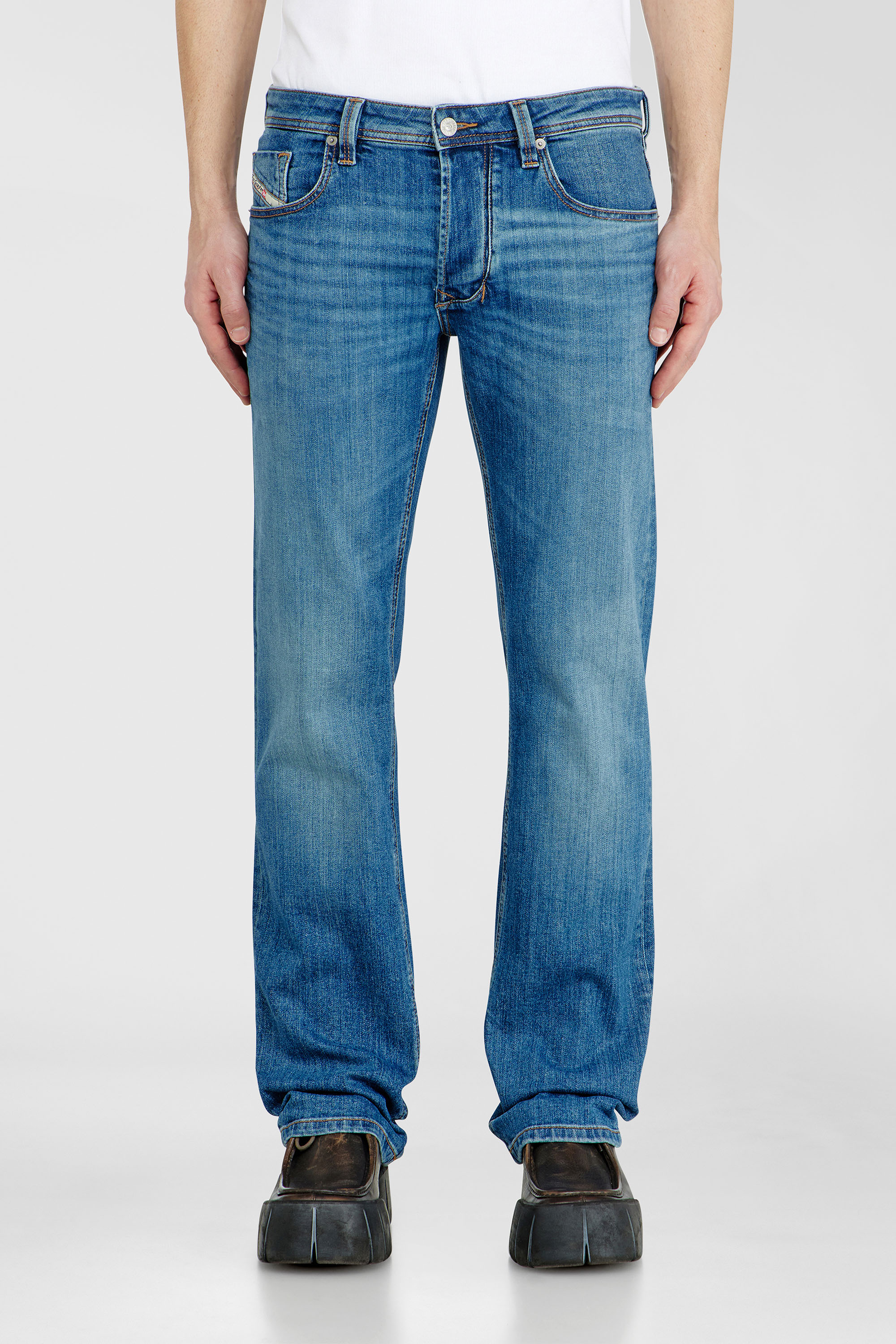 Diesel - Herren Regular Jeans 1985 Larkee 0KIAL, Hellblau - 4