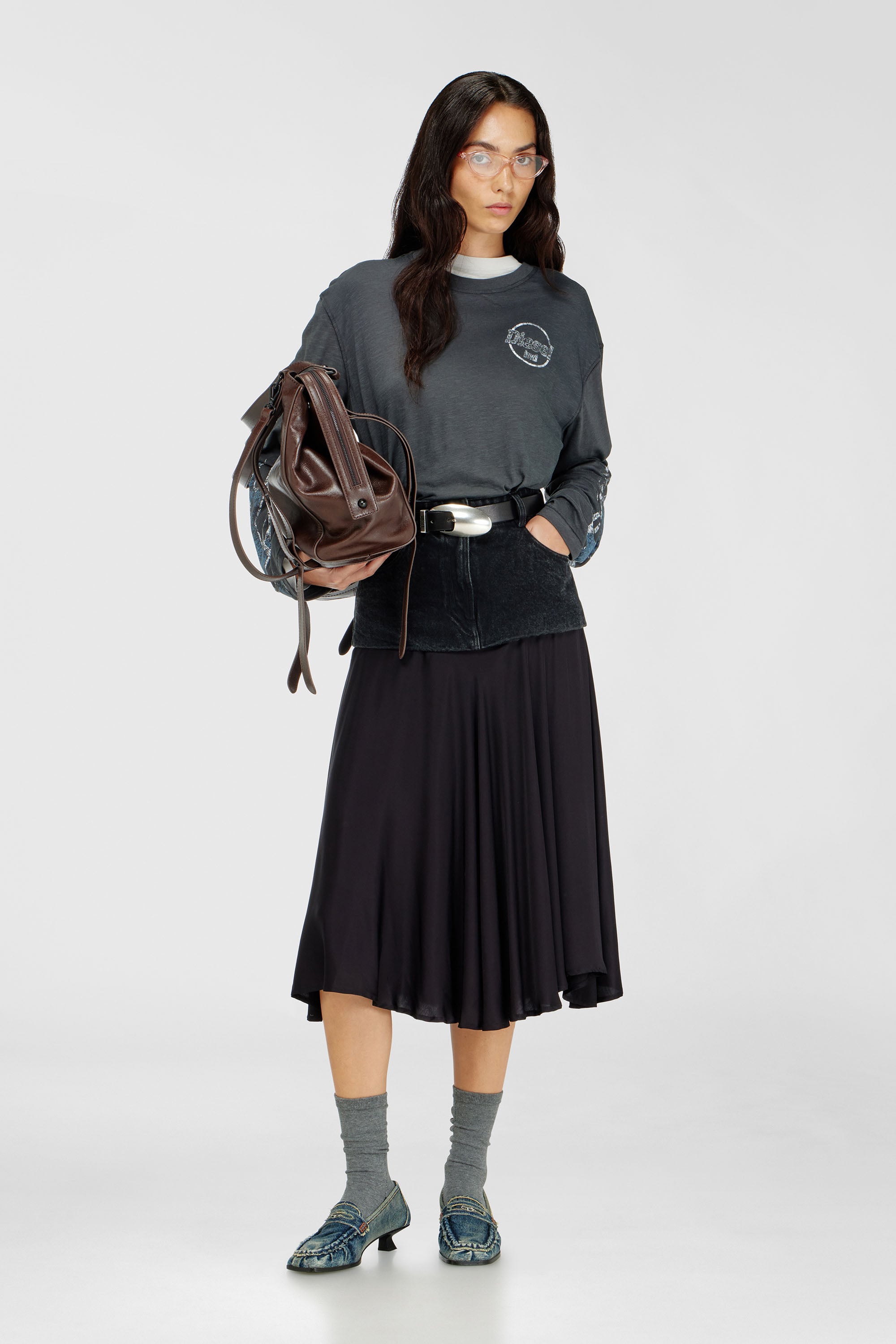 Diesel - T-HILARY-LS-B3, Damen Langarm-T-Shirt aus Slub-Jersey mit crack print in Dunkelgrau - 2