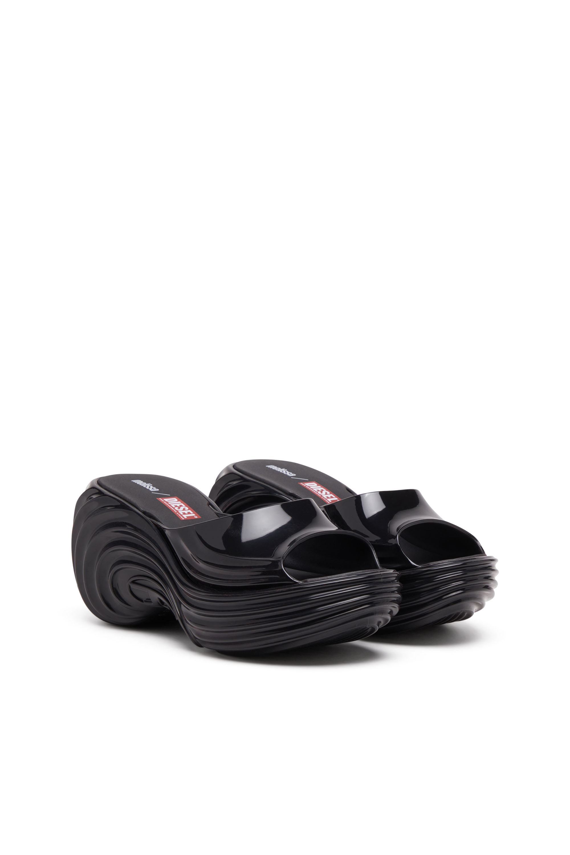Diesel - MELISSA QUANTUM PLATFORM, Damen Plateau-Pantolette aus Melflex&reg; in Schwarz - 2