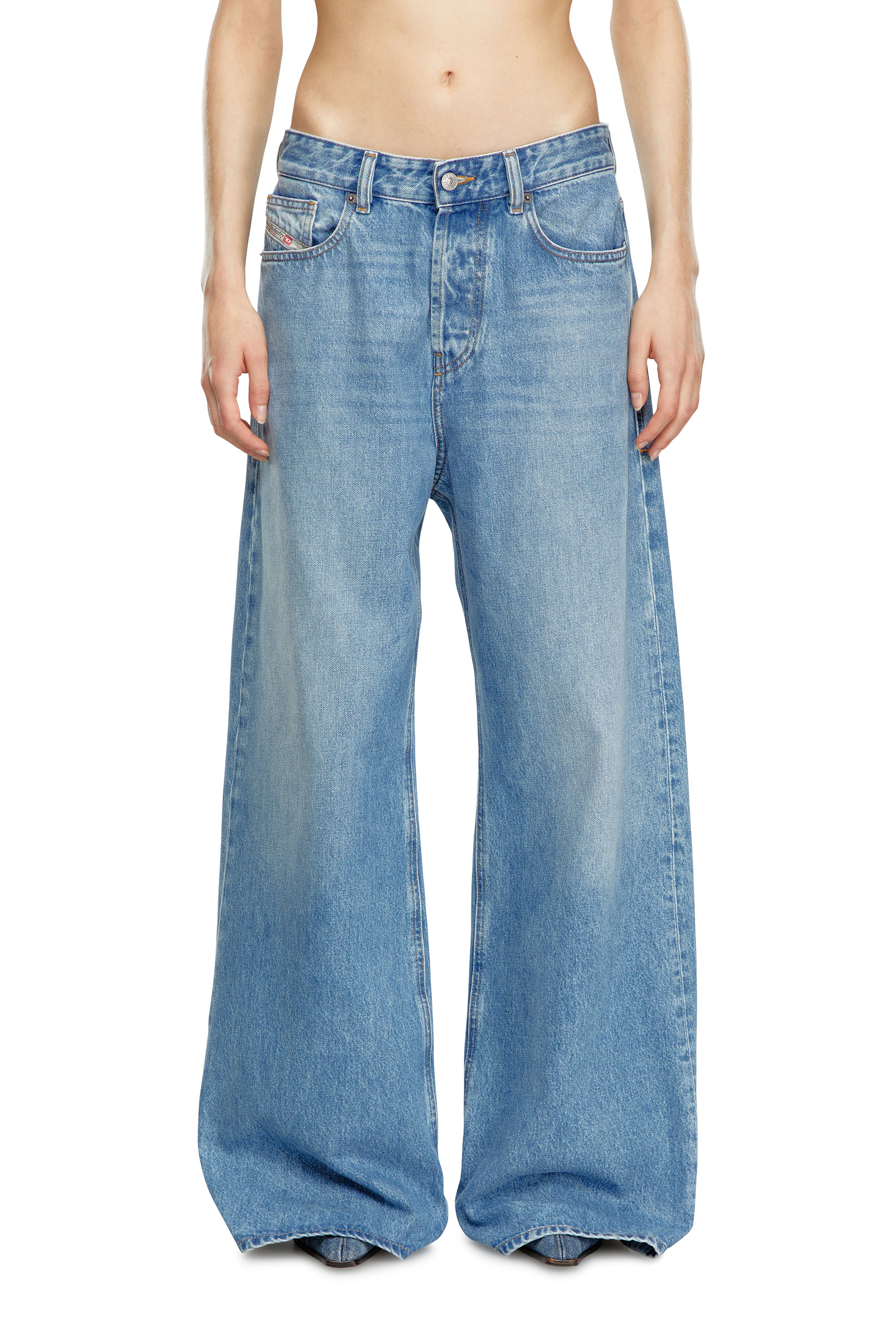 Diesel - Unisex Relaxed Jeans 1996 D-Sire 09I29, Hellblau - 1