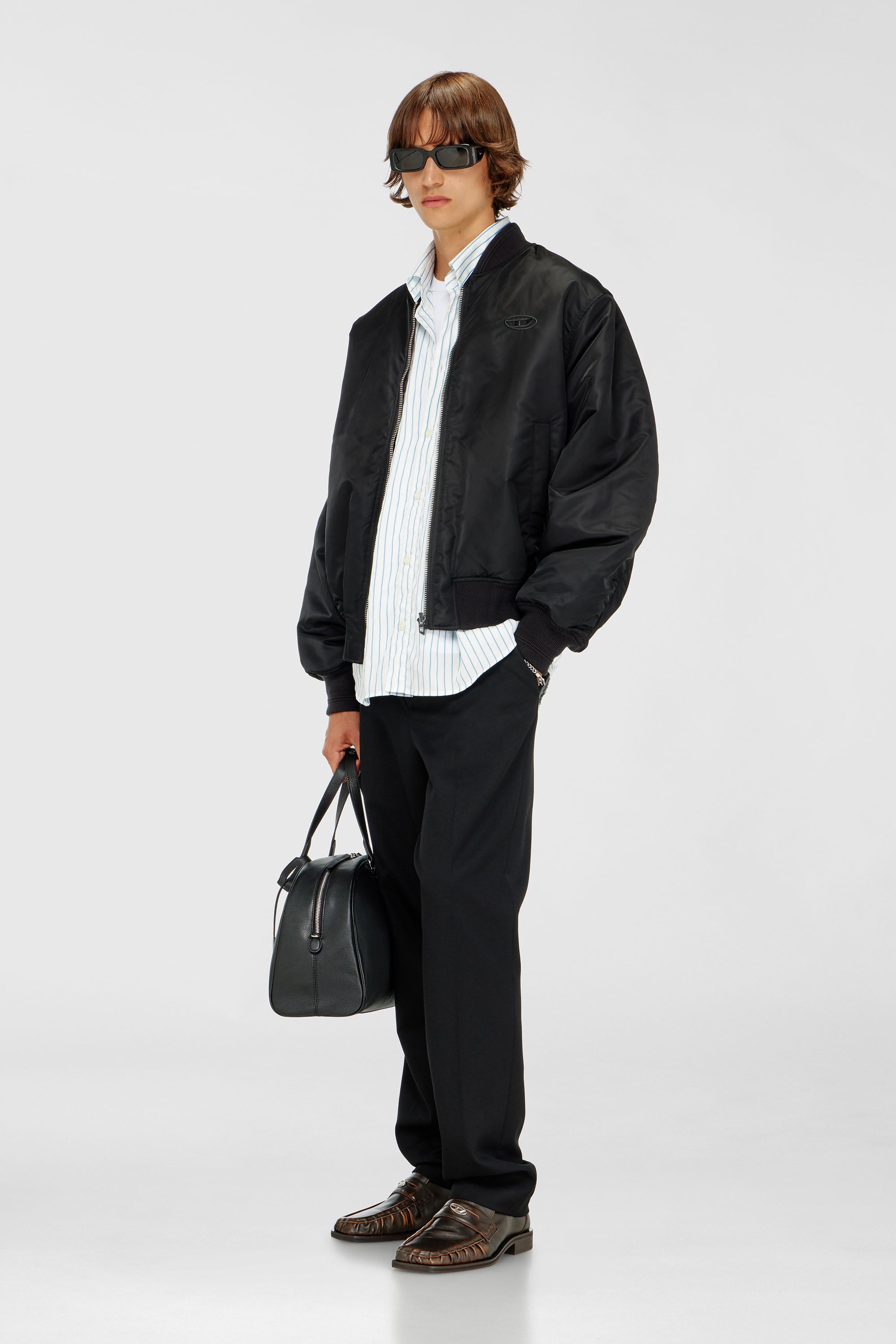 Diesel - W-TYPE-D1, Herren Gesteppte Bomberjacke mit Oval-D-Stickerei in Schwarz - 2