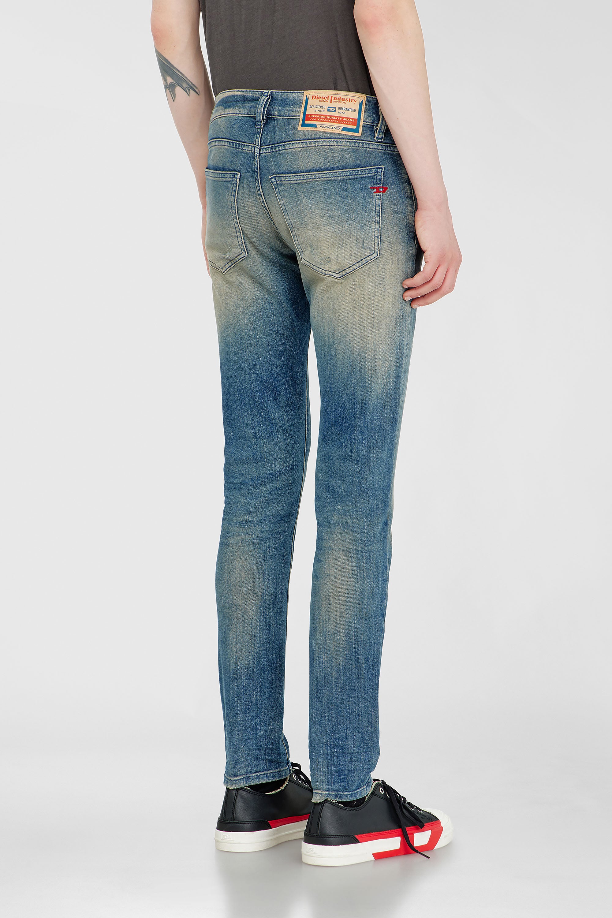 Diesel - Herren Slim Jeans 2019 D-Strukt 0KBBW, Mittelblau - 5