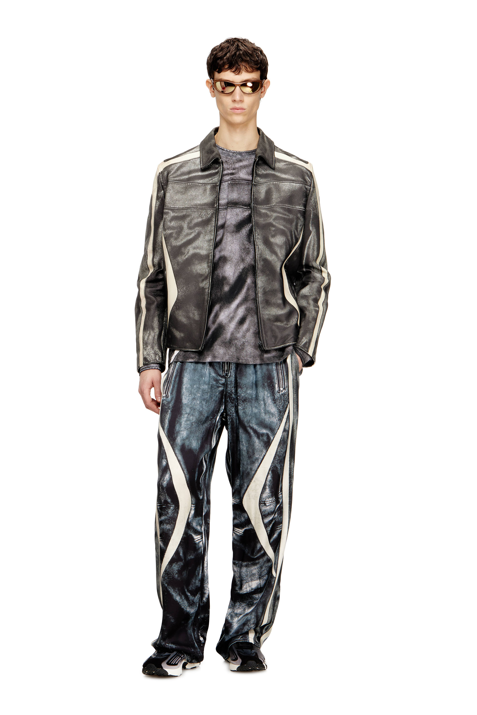 Diesel - L-AMAR-ENBI, Herren Leder-Coachjacke mit Biker-Print in Schwarz/Weiss - 2