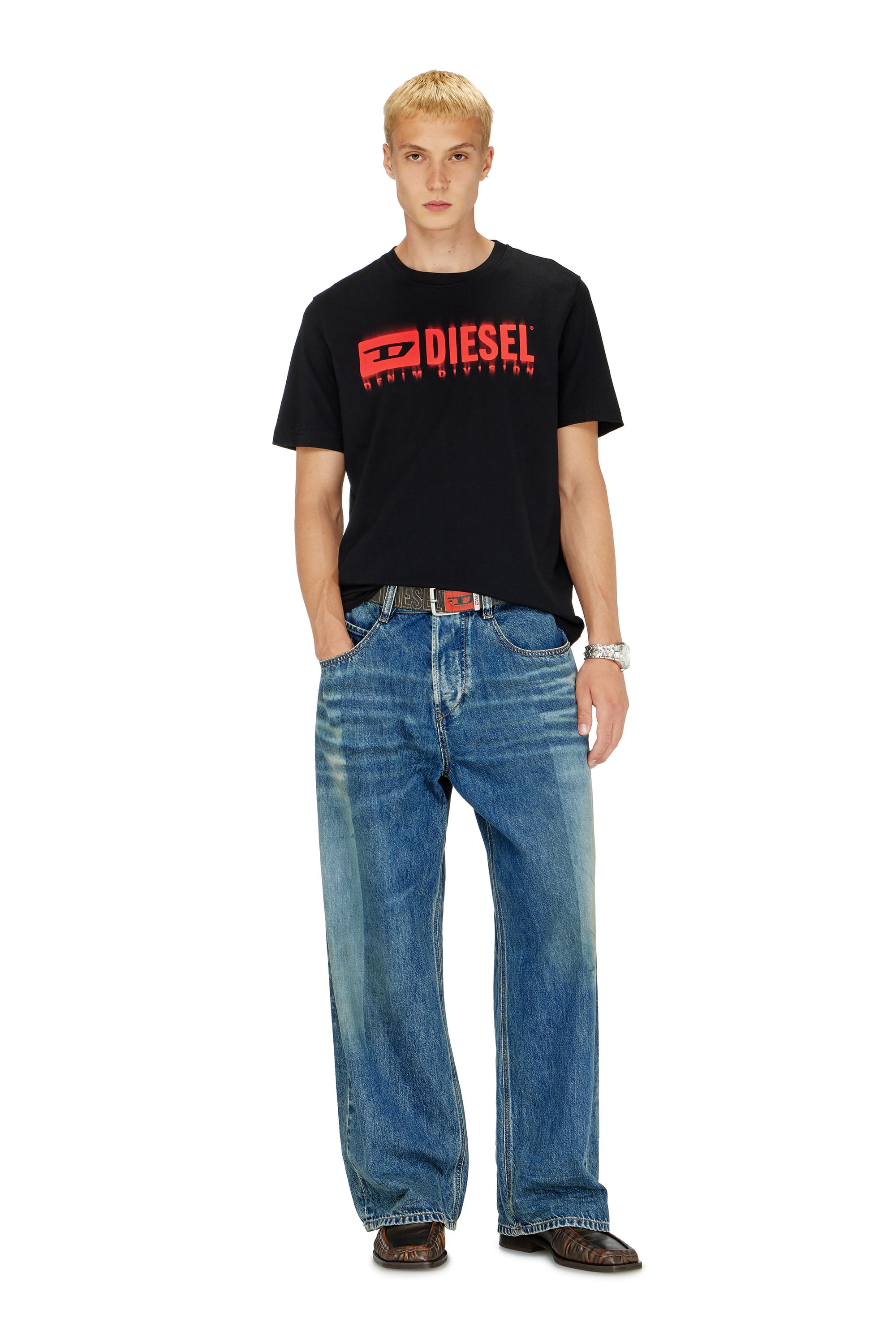Diesel - T-ADJUST-Q7, Herren T-Shirt mit verschwommenem Diesel-Logo in Schwarz - 2