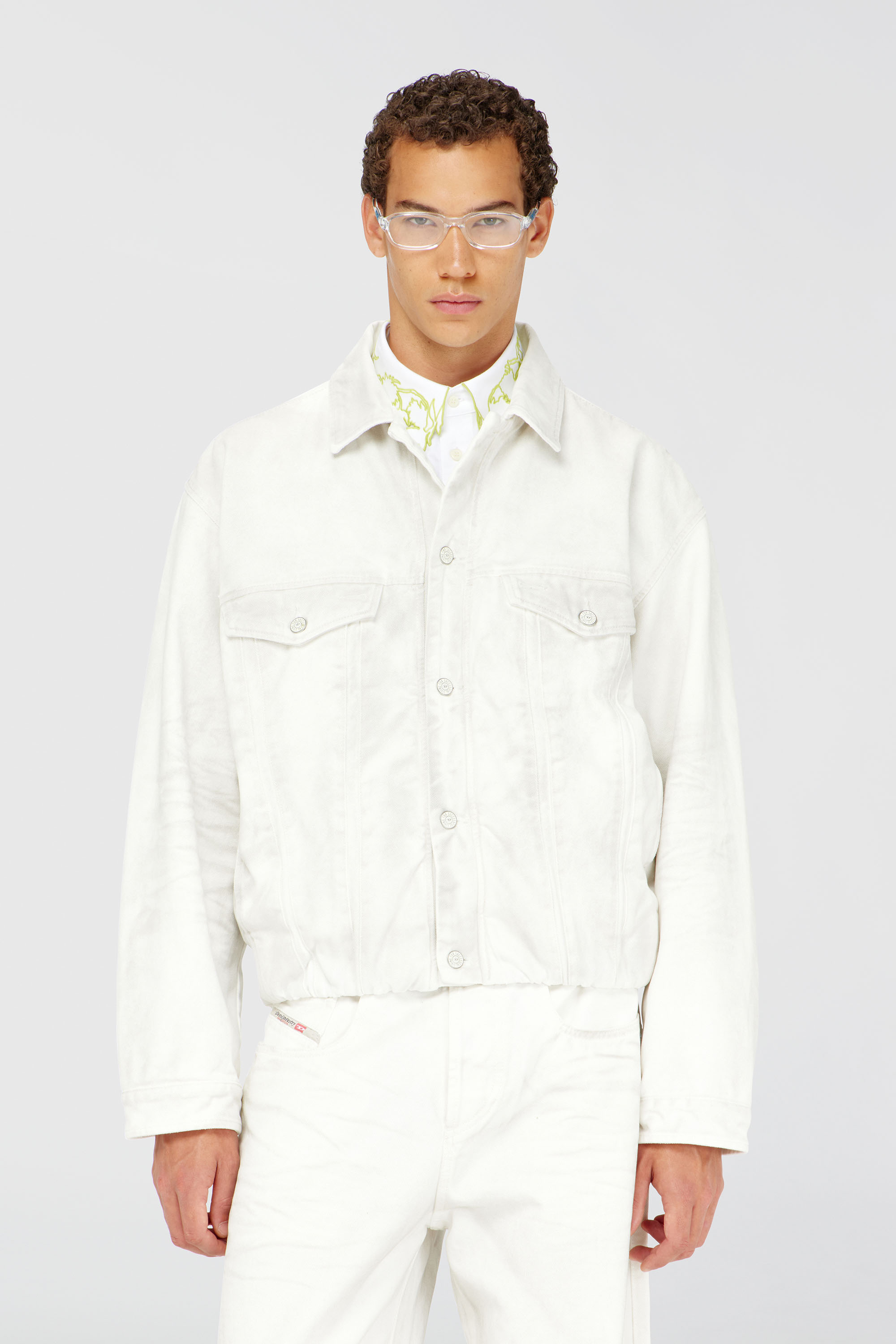 Diesel - D-MORVI-FSJ1, Herren Elastische Truckerjacke aus Denim in Wei&szlig; - 1