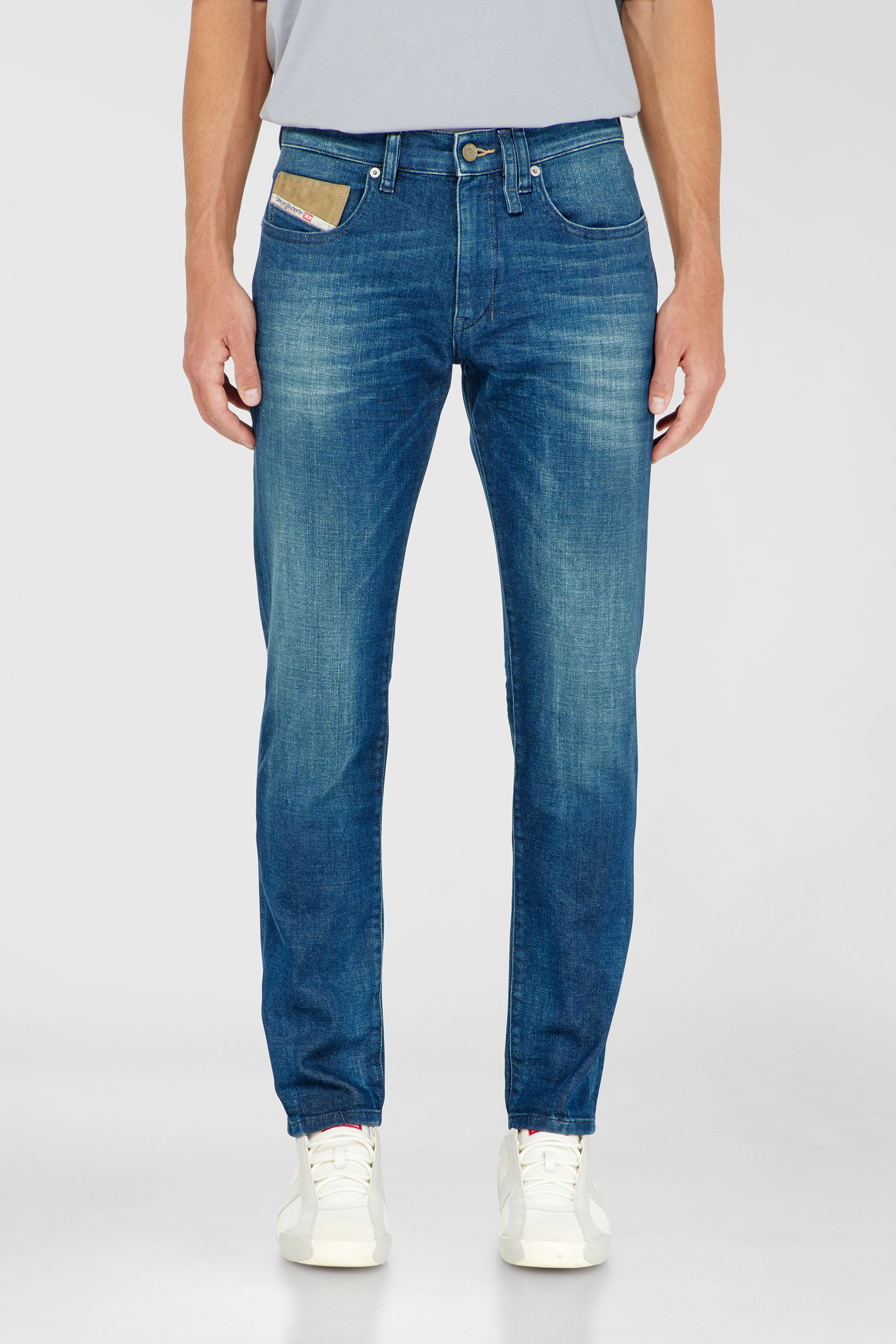 Diesel - Herren Slim Jeans 2019 D-Strukt 0PBBZ, Mittelblau - 1