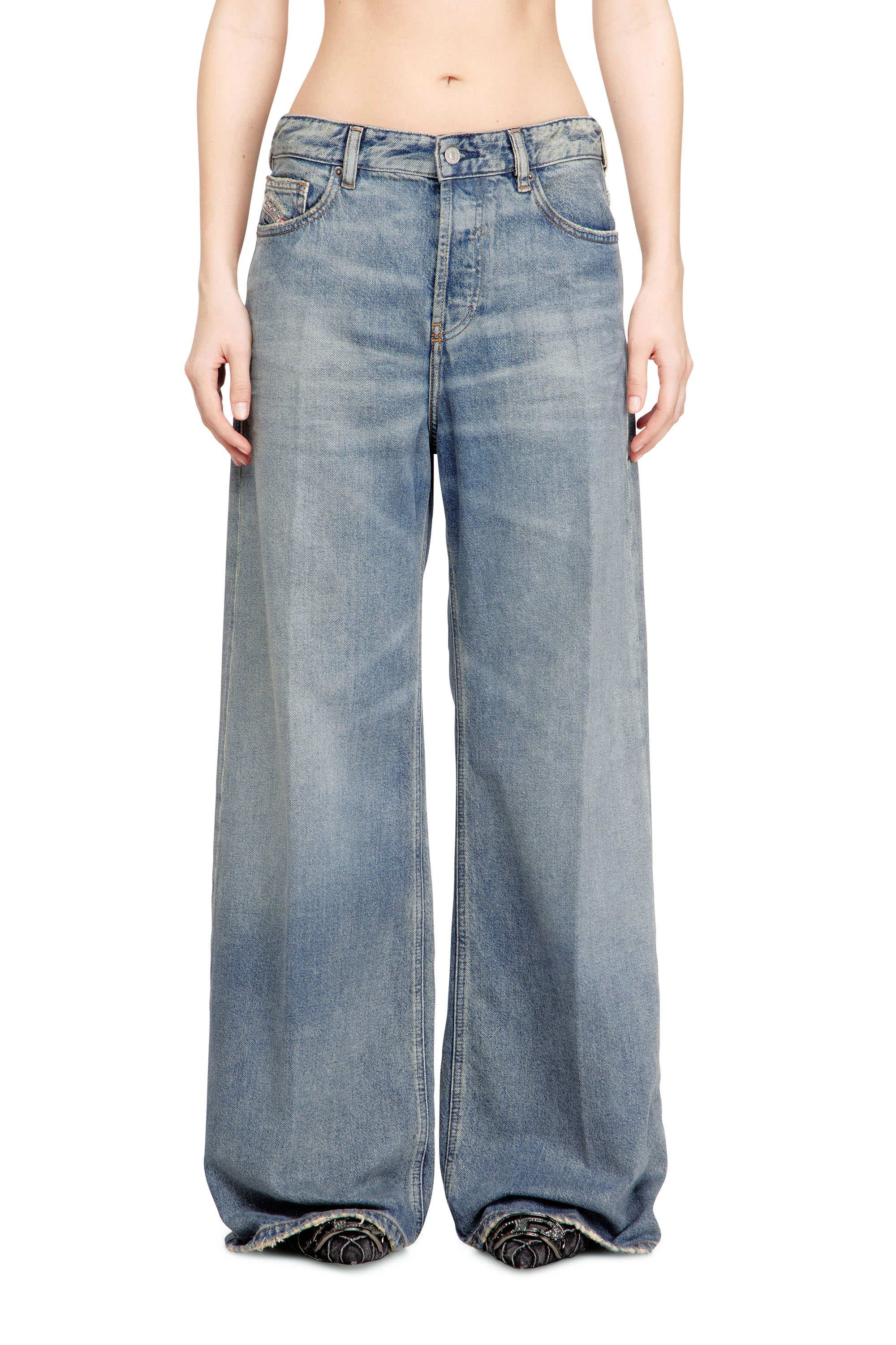 Diesel - Damen Relaxed Jeans 1996 D-Sire 0BEBL, Mittelblau - 1