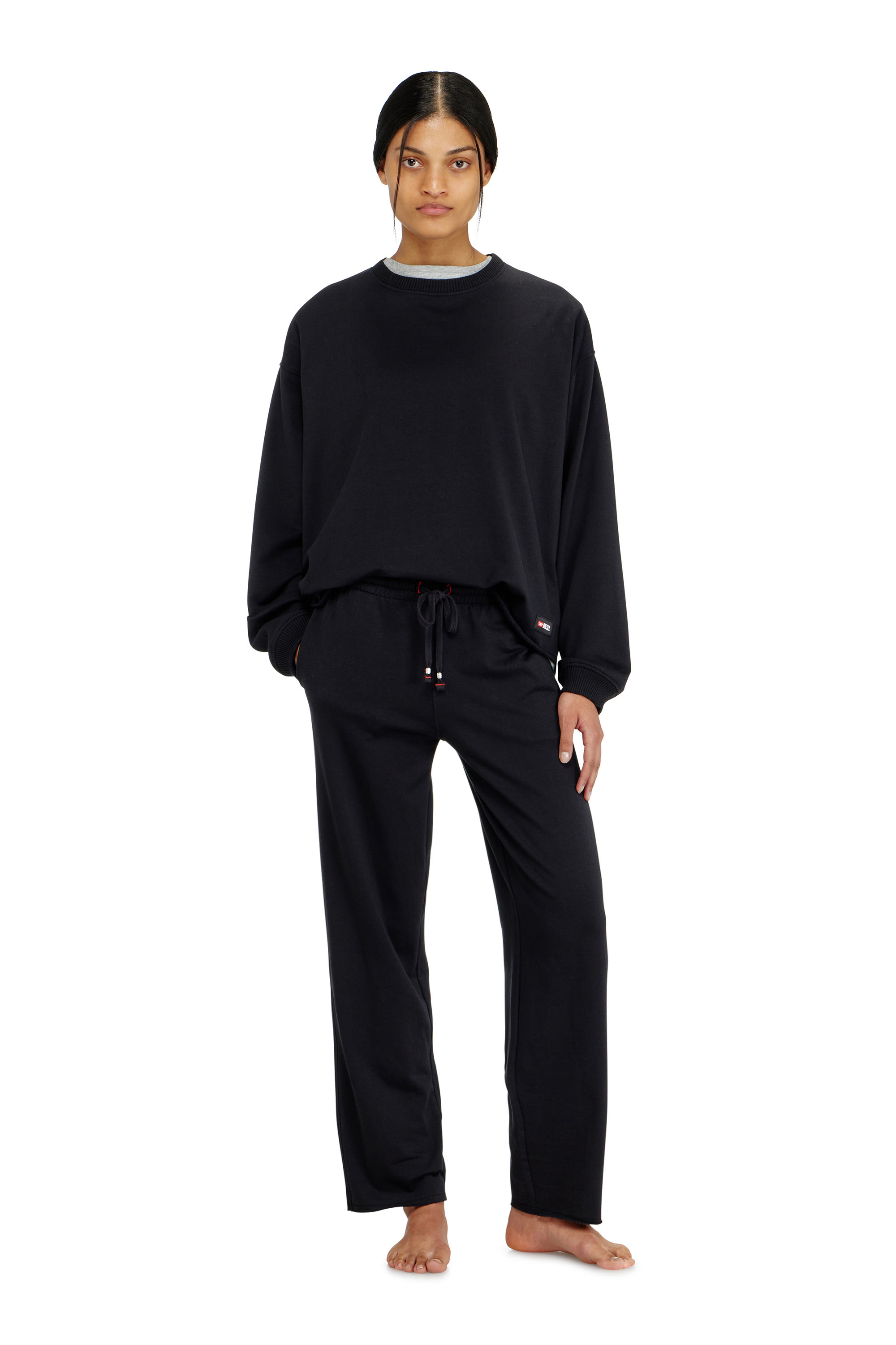 Diesel - INDRA-D-CORE, Damen Aufgeraute Sweathose mit offenen S&auml;umen in Schwarz - 1