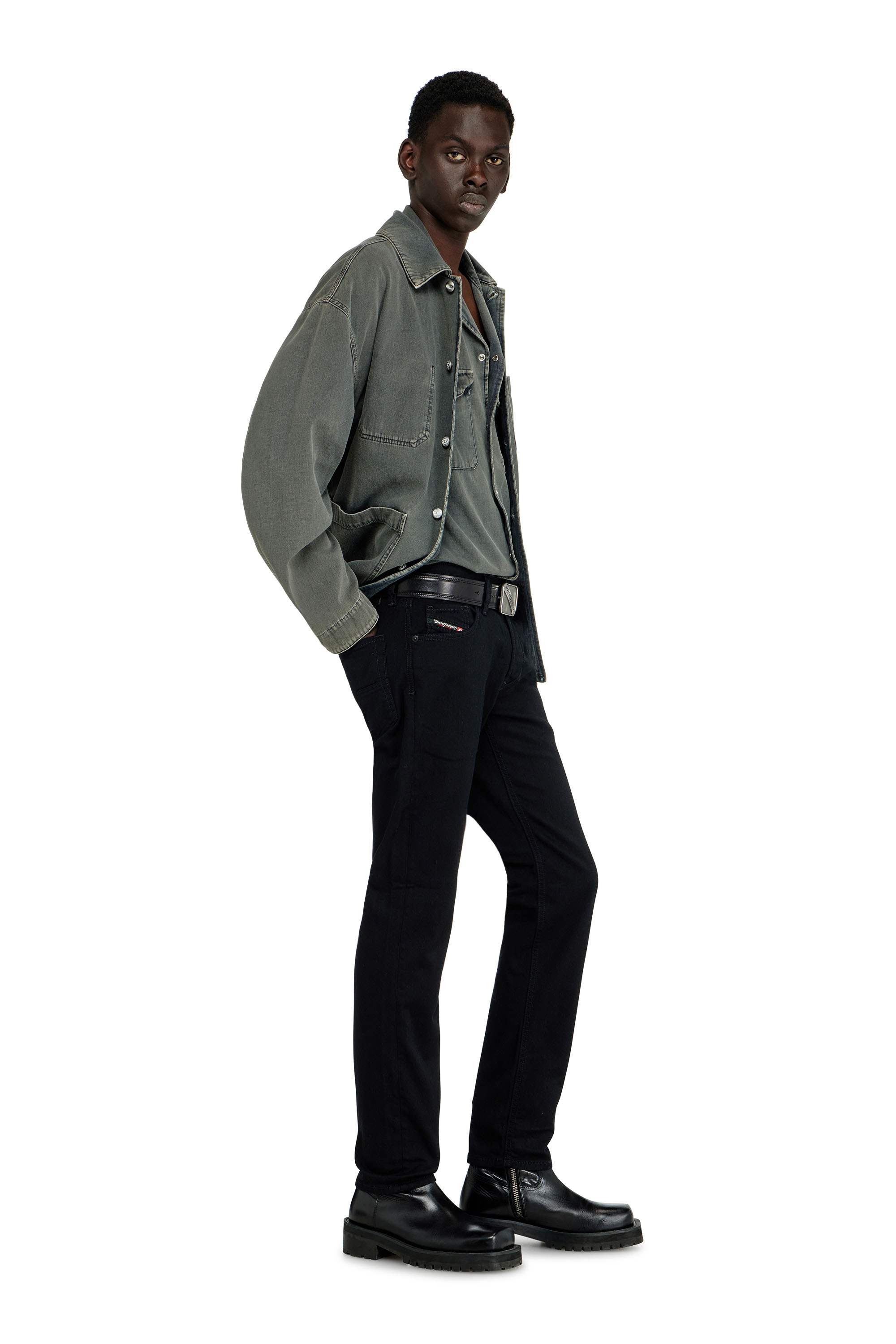 Diesel - Herren Regular Jeans 1986 Larkee-Beex 0688H, Schwarz/Dunkelgrau - 3