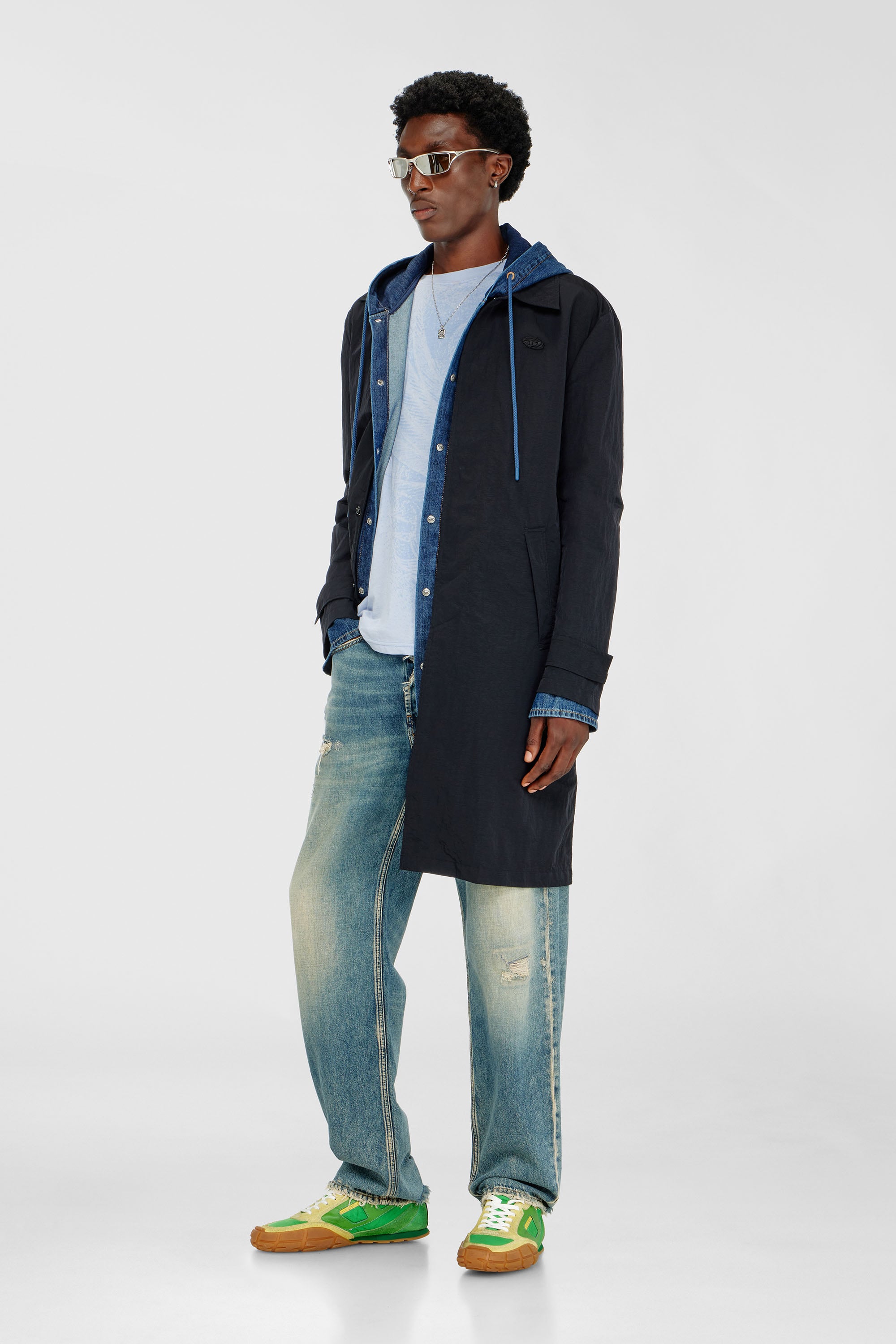 Diesel - J-BURHAT, Herren Nylonmantel mit gl&auml;nzendem Crinkle-Finish in Schwarz - 1
