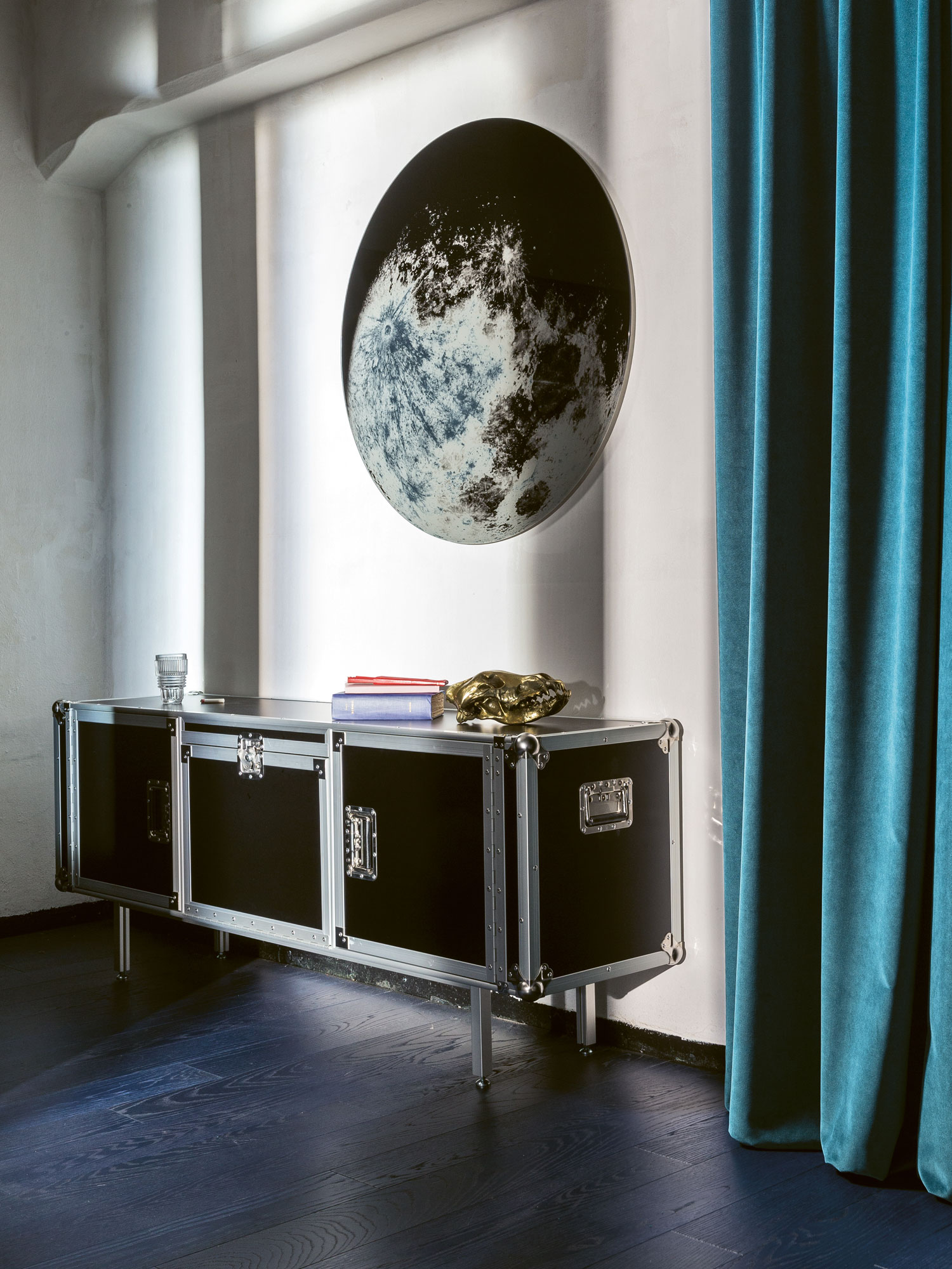 TOTAL FLIGHTCASE - AENRICHTE, - Furniture