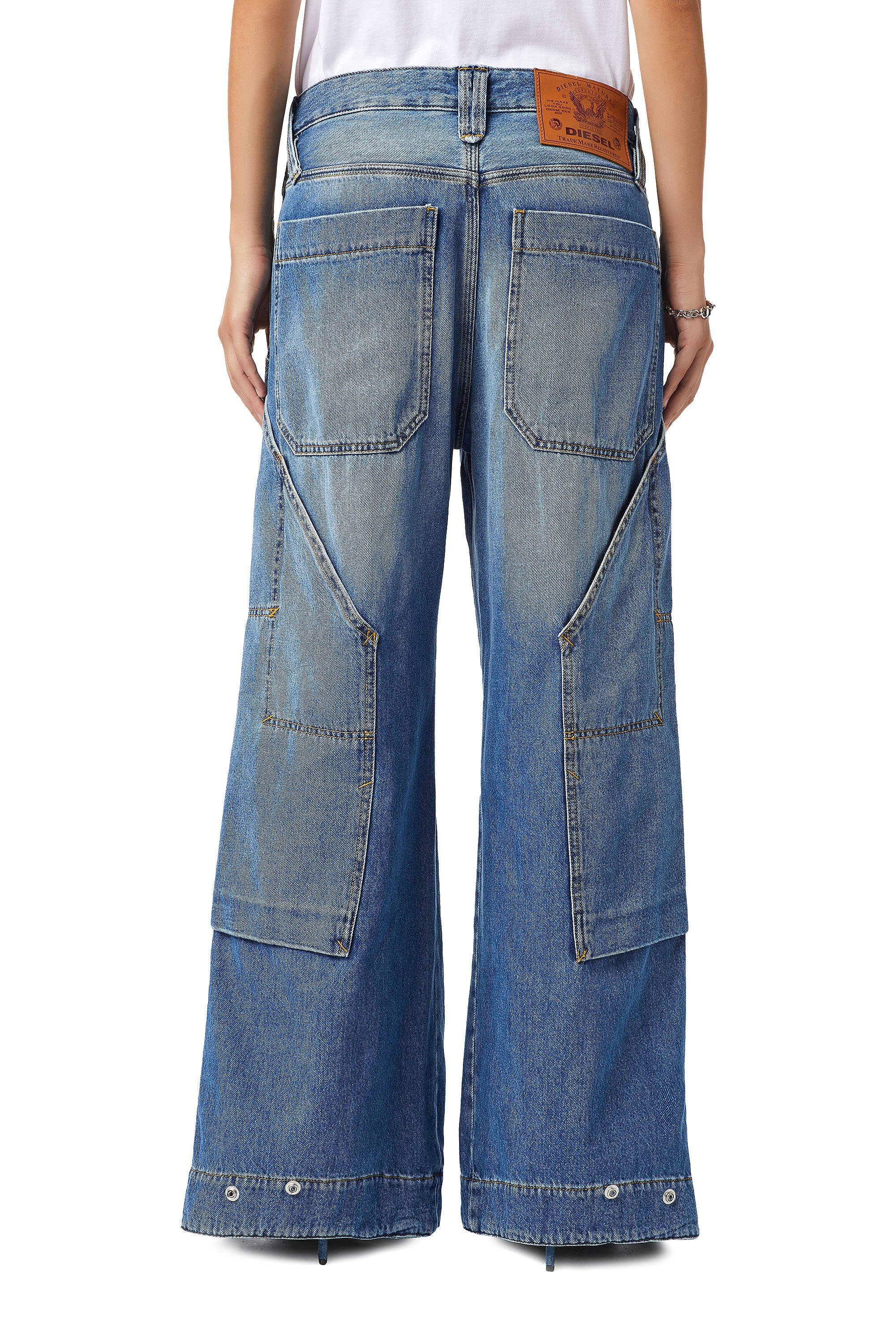 Diesel - D-Laly 0AFAM Bootcut and Flare Jeans, Mittelblau - Image 2