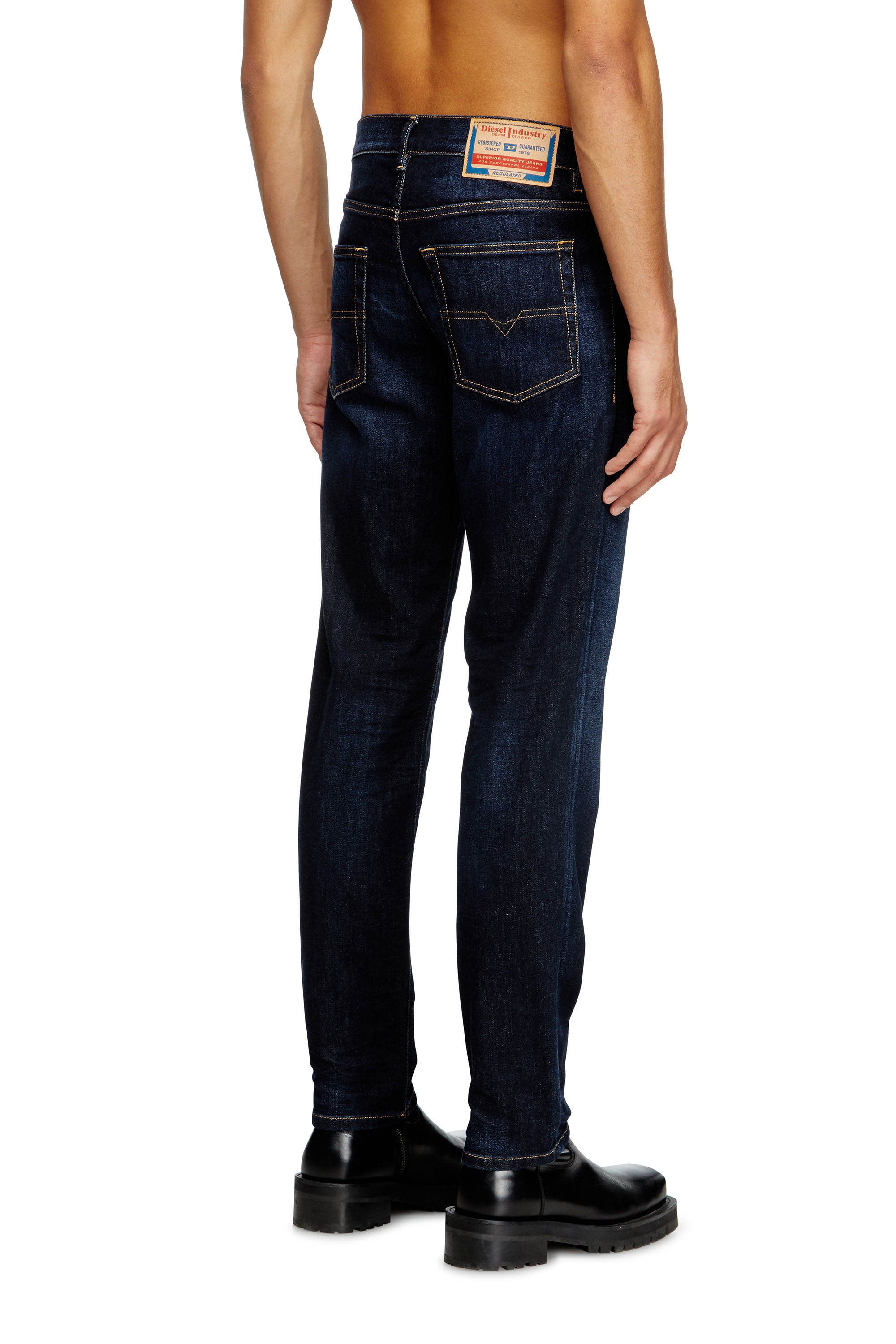 Regular Jeans 2023 D-Finitive 009ZS, Dunkelblau Diesel - Herren Regular Jeans 2023 D-Finitive 009ZS, Dunkelblau - 4