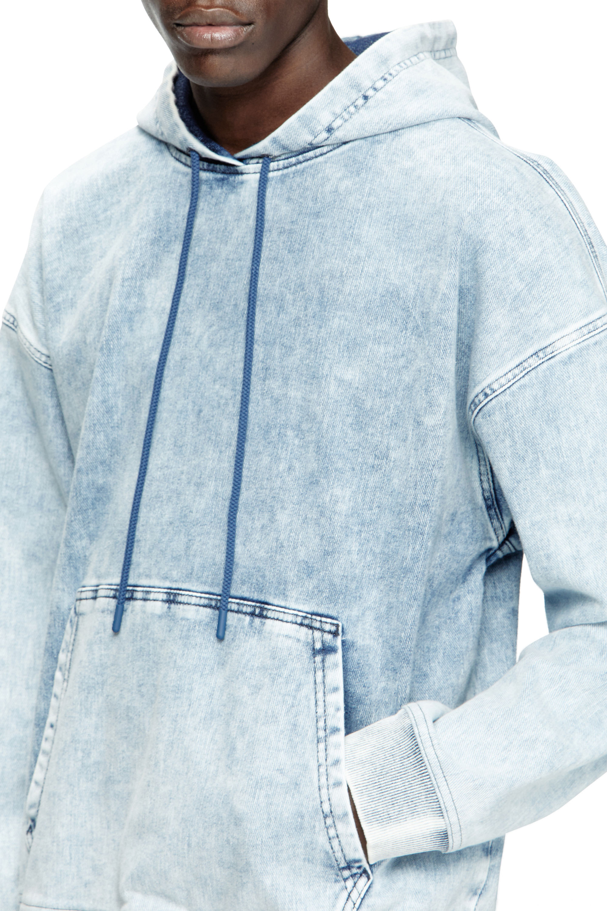 Diesel - D-REBBIT-S-TRACK, Unisex Hoodie aus marmoriertem Denim in Hellblau - 5