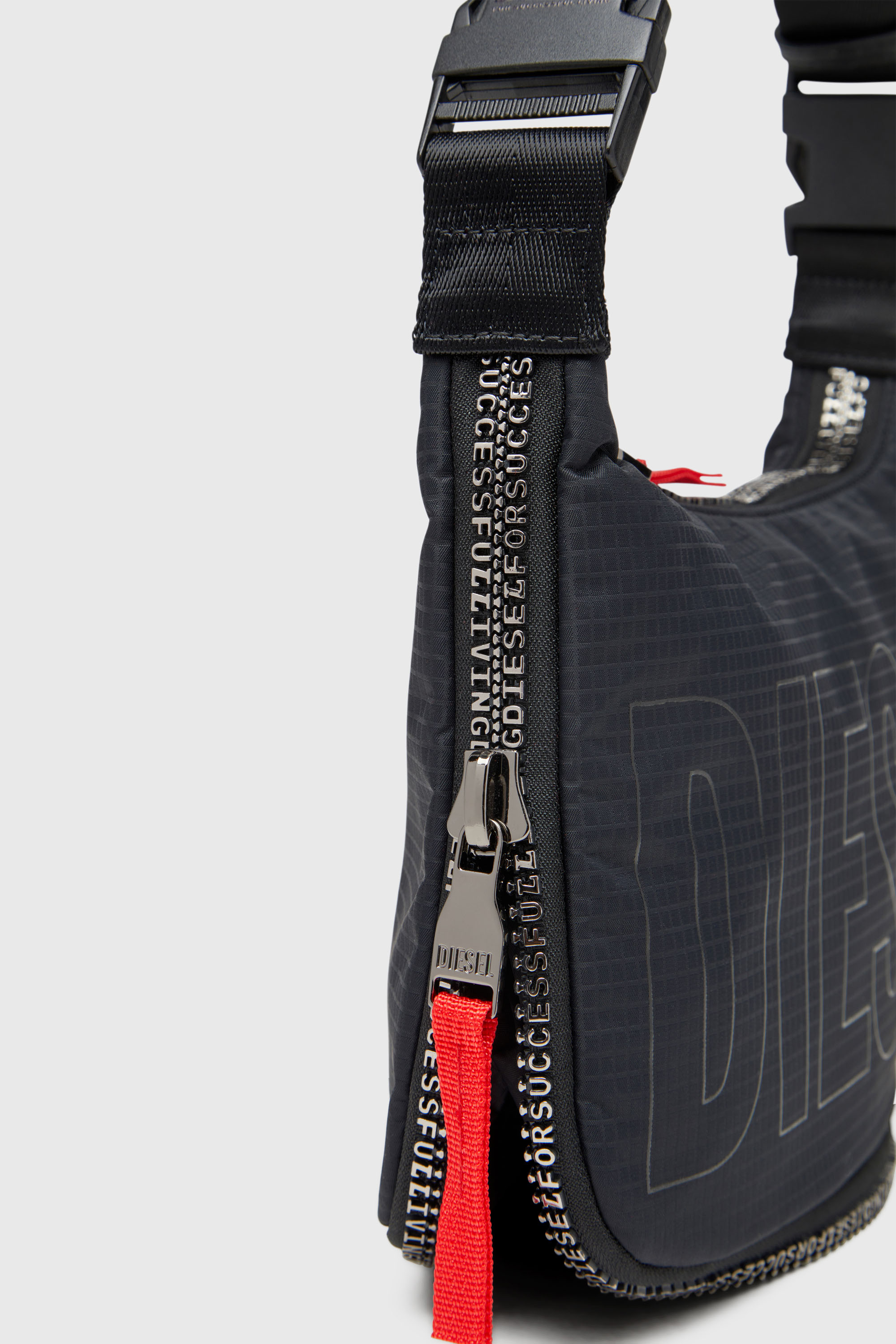 Diesel - ZIP-D CROSSBODY BAG X, Unisex Zip-D X-Erweiterbare Utility-Schultertasche in Schwarz - 6
