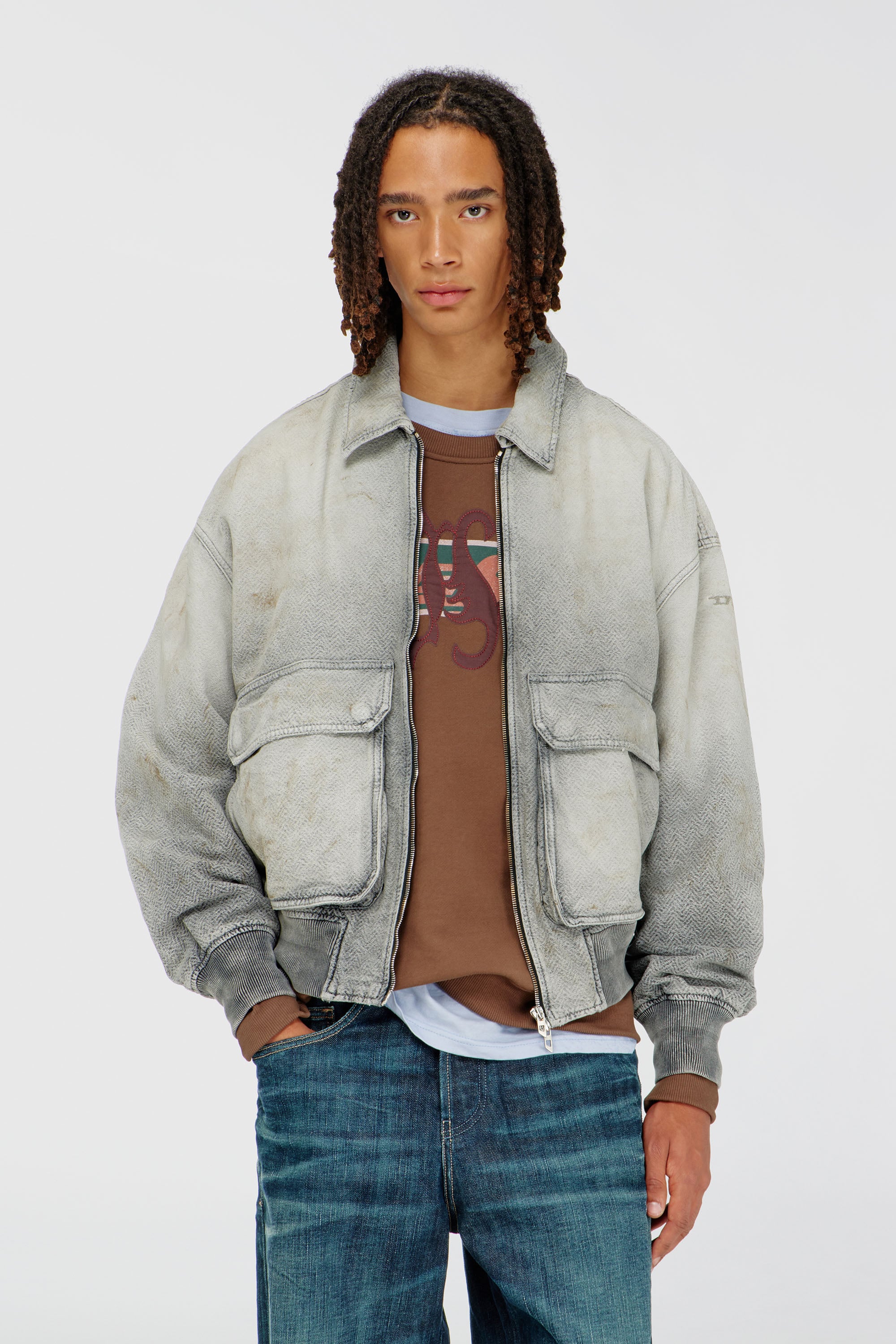 Diesel - D-KURZ, Unisex Jacke aus distressed fischgr&auml;t-denim in Hellgrau - 1