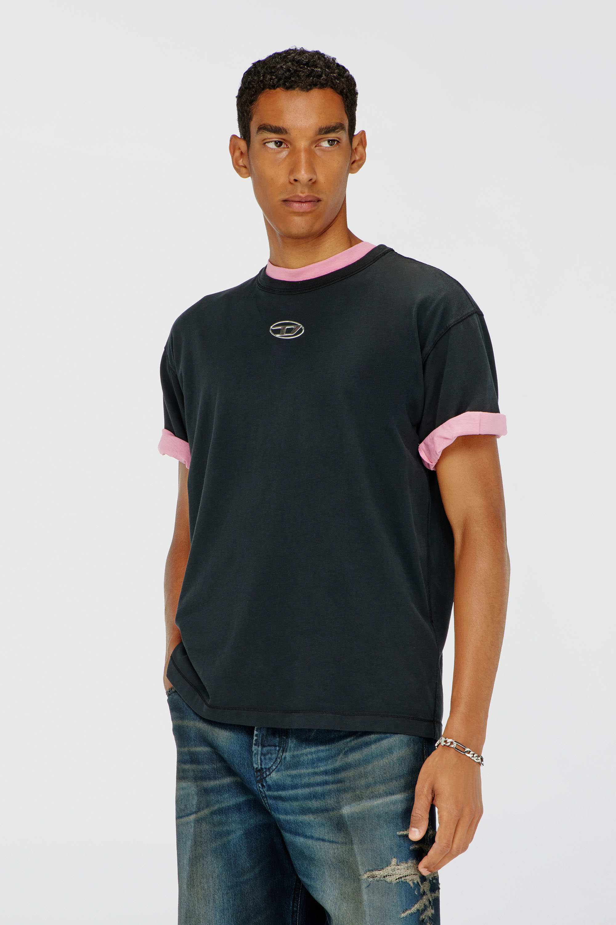 Diesel - T-NORM-IOD, Herren Leichtes Baumwoll-T-Shirt mit metallischem ovalem D-Logo in Schwarz - 1