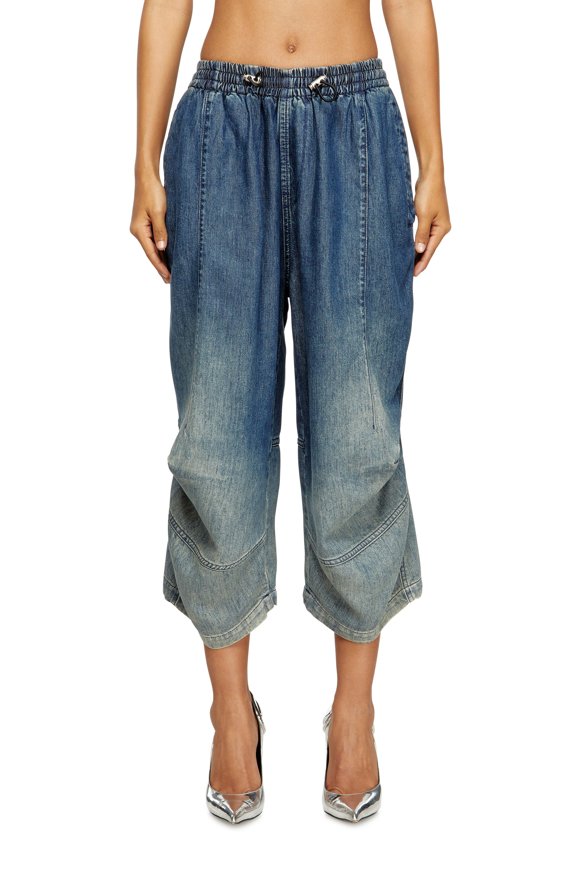 Diesel - D-PARI-SHORT-S, Unisex Ergonomische Shorts aus schattiertem Denim in Mittelblau - 2