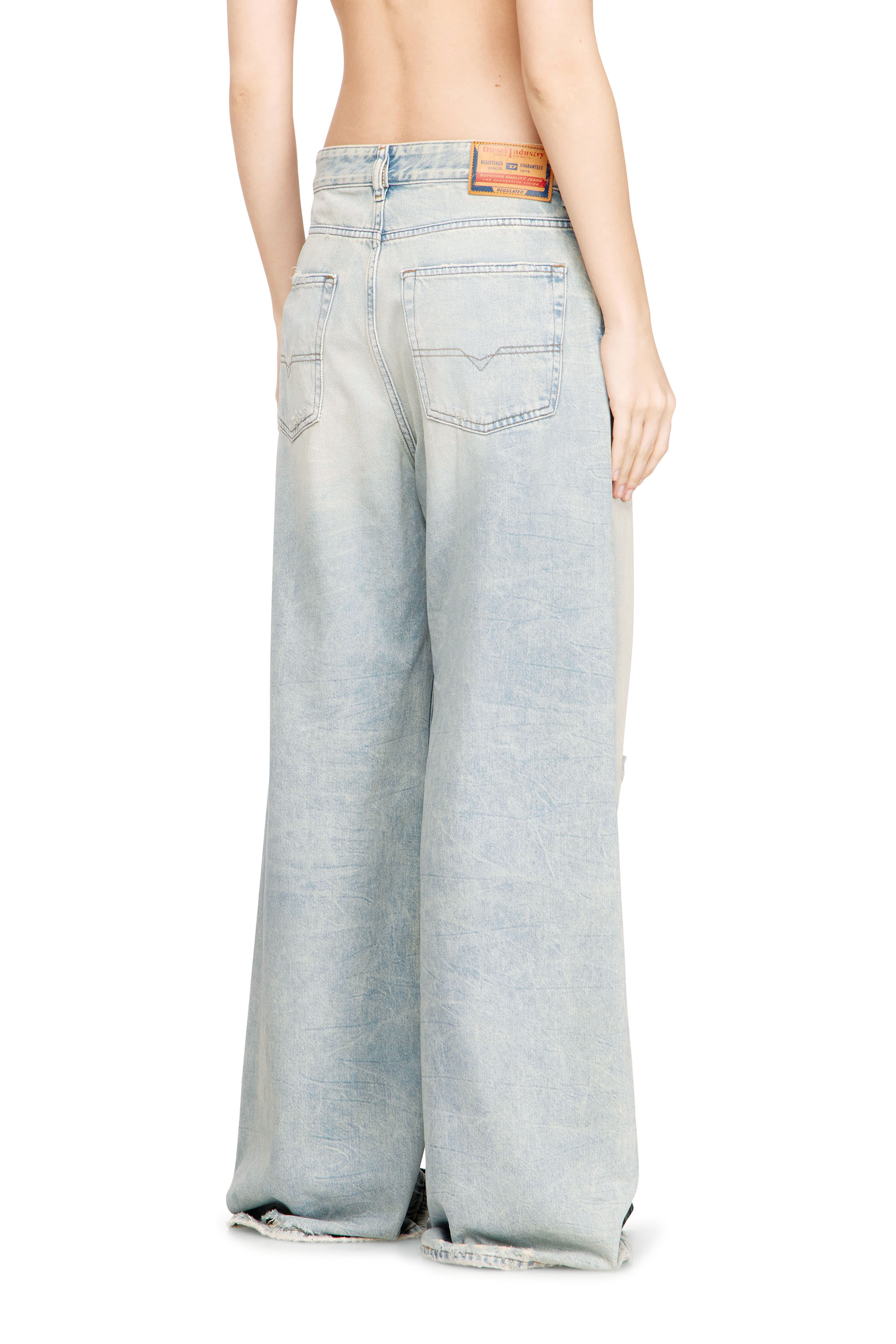 Diesel - Damen Relaxed Jeans 1996 D-Sire 09N22, Hellblau - 4