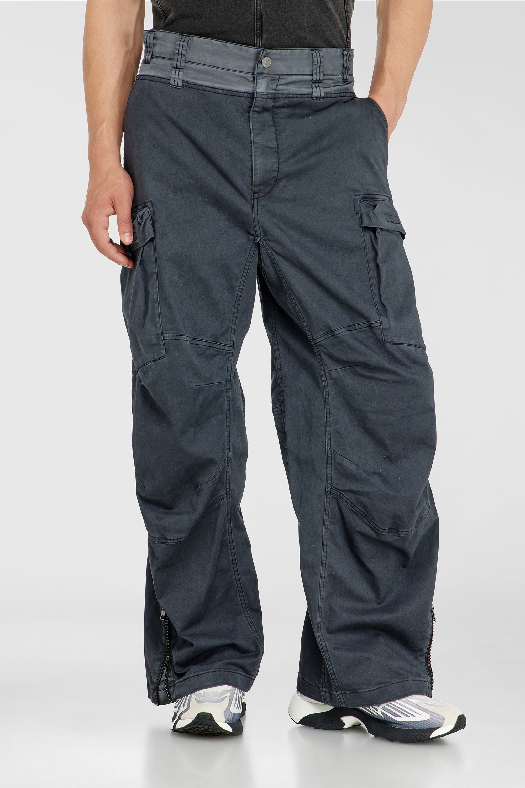Diesel - P-DELLS, Herren Cargo-Hose aus Baumwolle und Nylon in Blau - 1