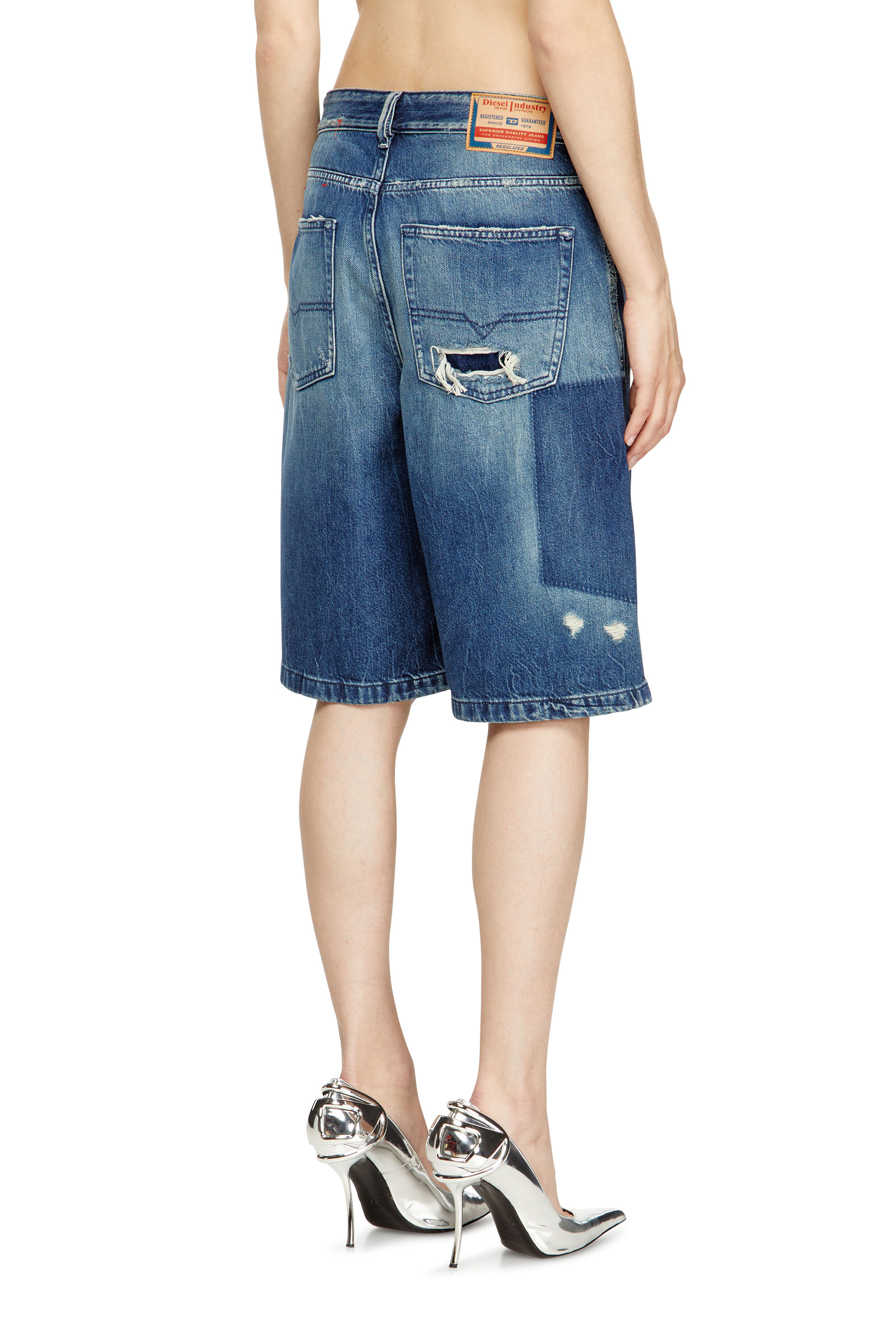 DE-SIRE-SHORT, Mittelblau Diesel - DE-SIRE-SHORT, Damen Shorts in Kontrast-Effekt-Denim in Mittelblau - 4