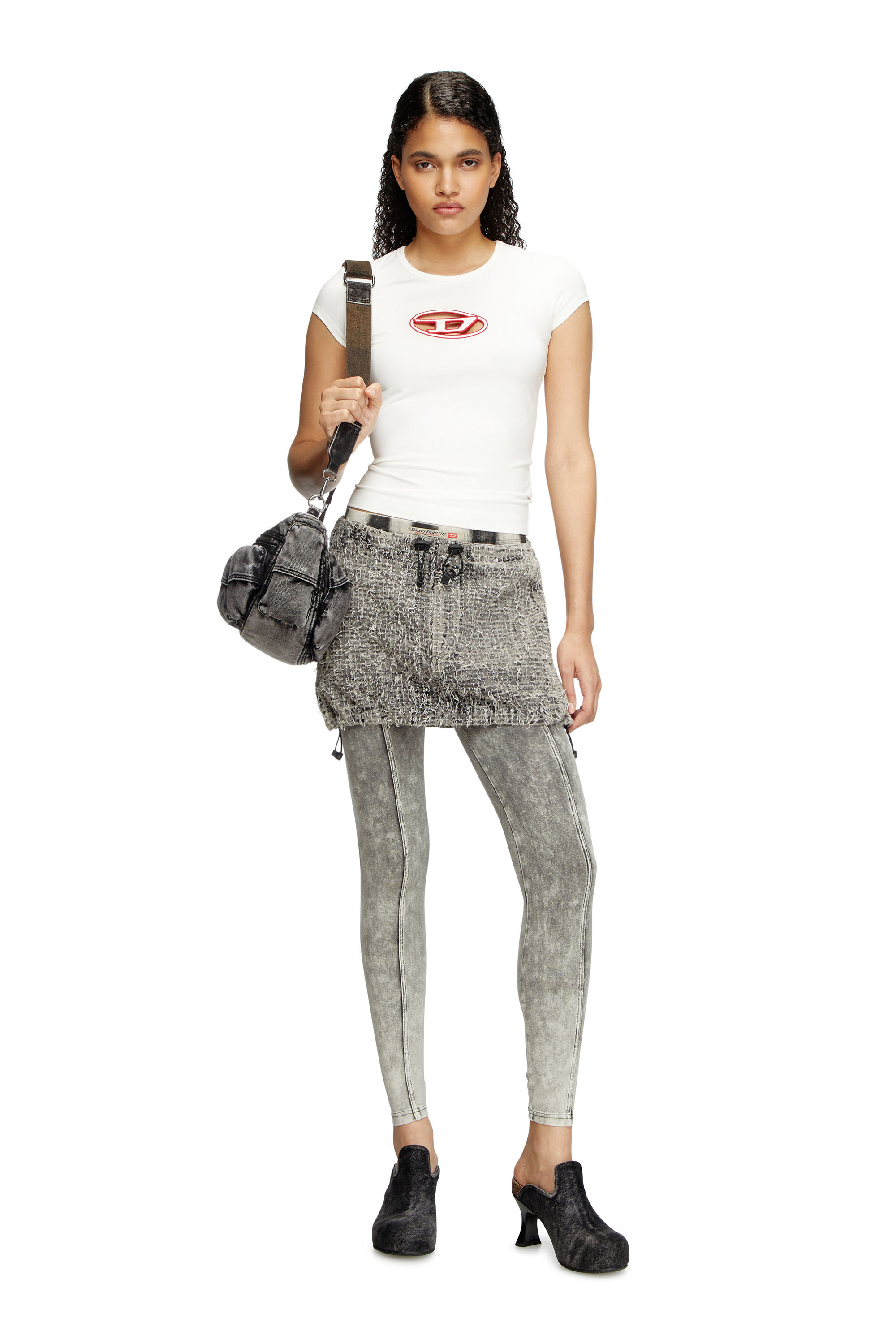 Diesel - T-ANGIE, Damen T-Shirt mit Cutout-Logo in Weiss/Rot - 2