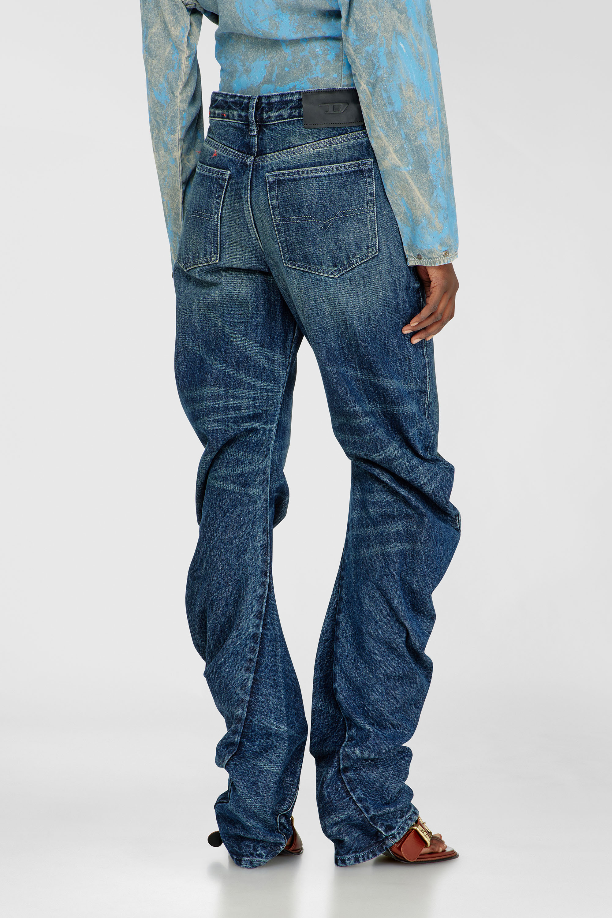 Diesel - Damen Regular Jeans D-Twisty 007FZ, Dunkelblau - 5