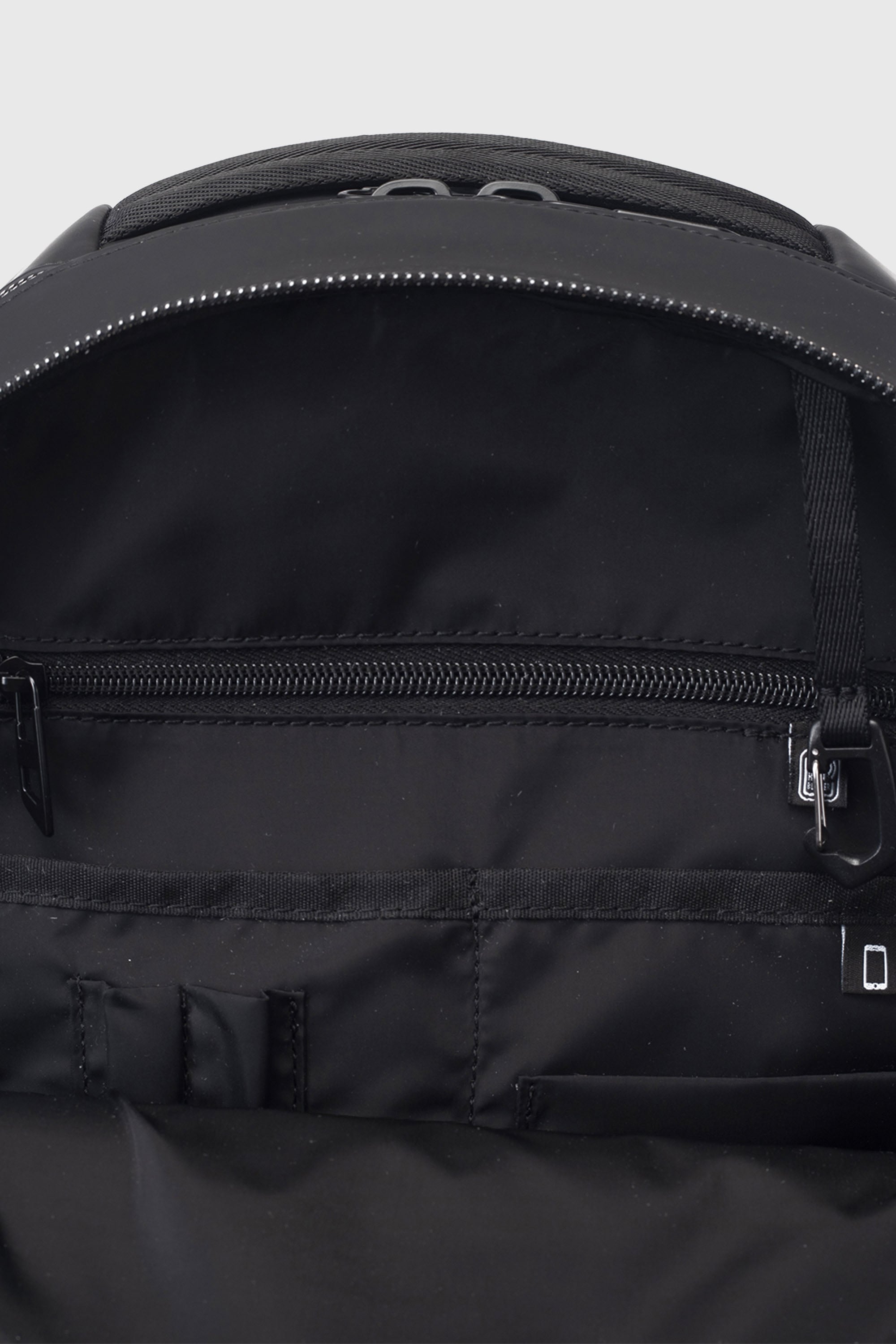 Diesel - DIESEL ALUMINUM BACKPACK DSB003, Unisex Funktionaler Business-Rucksack in Schwarz - 2