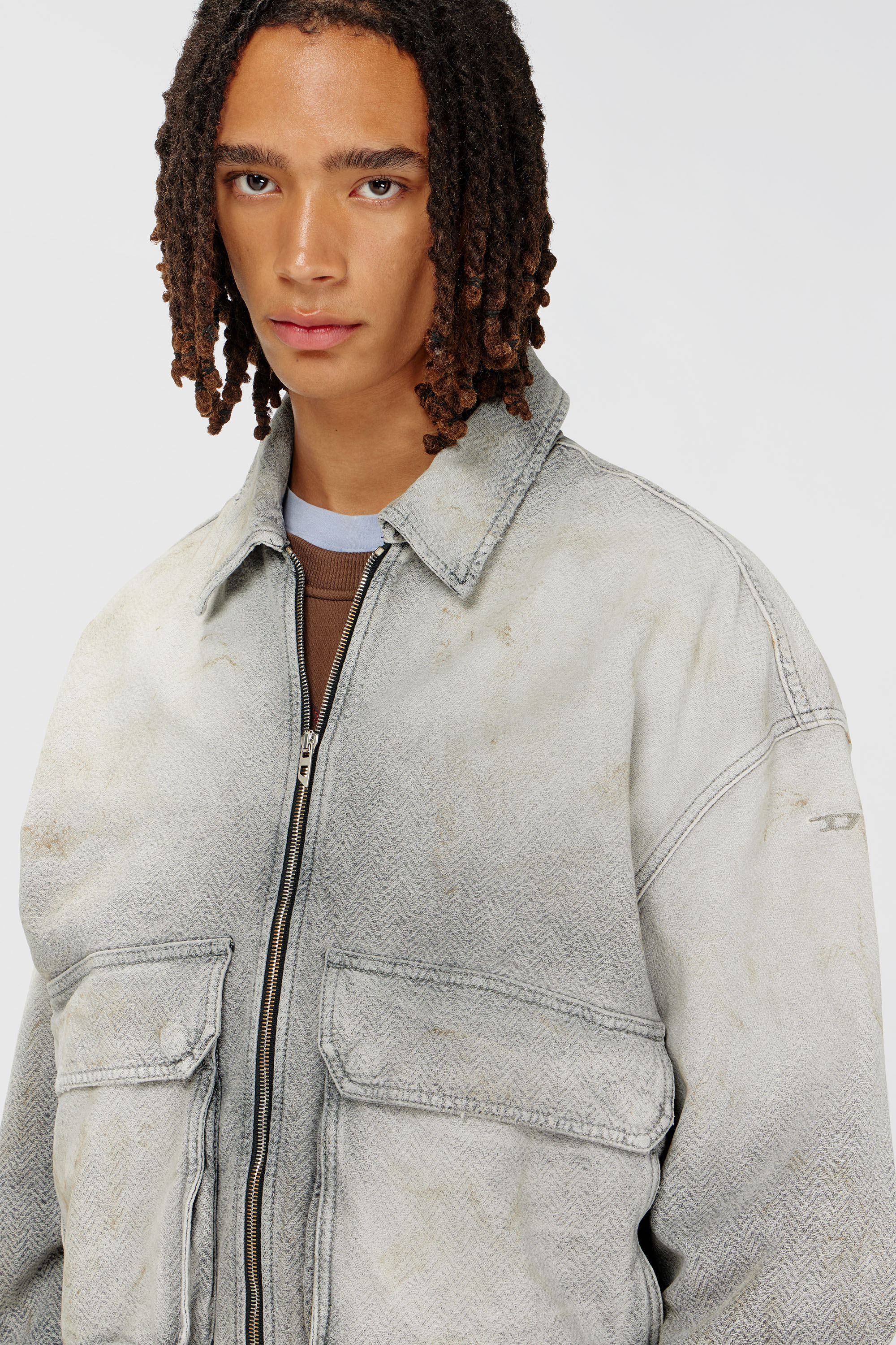 Diesel - D-KURZ, Unisex Jacke aus distressed fischgr&auml;t-denim in Hellgrau - 5