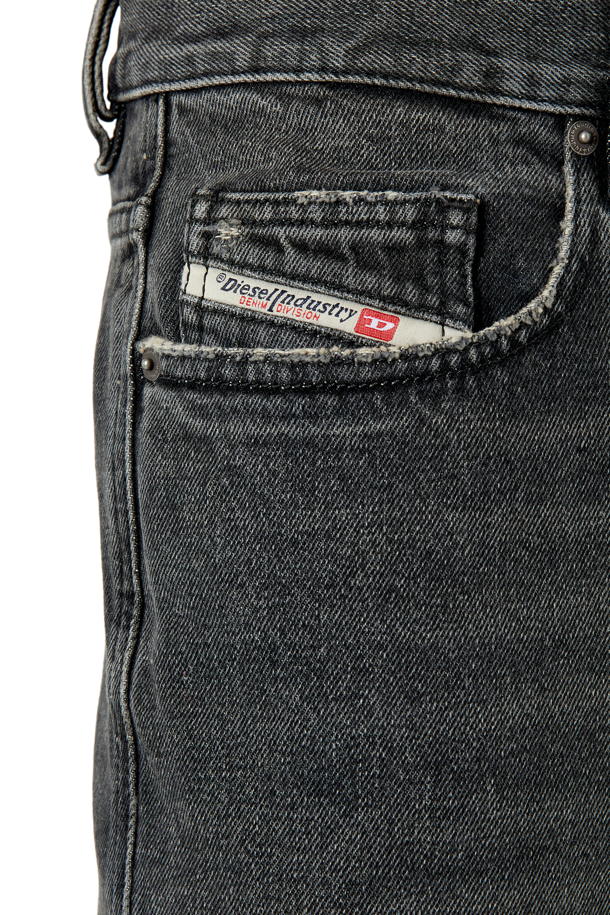 Diesel - Straight Jeans 2020 D-Viker 007K8, Schwarz/Dunkelgrau - Image 4