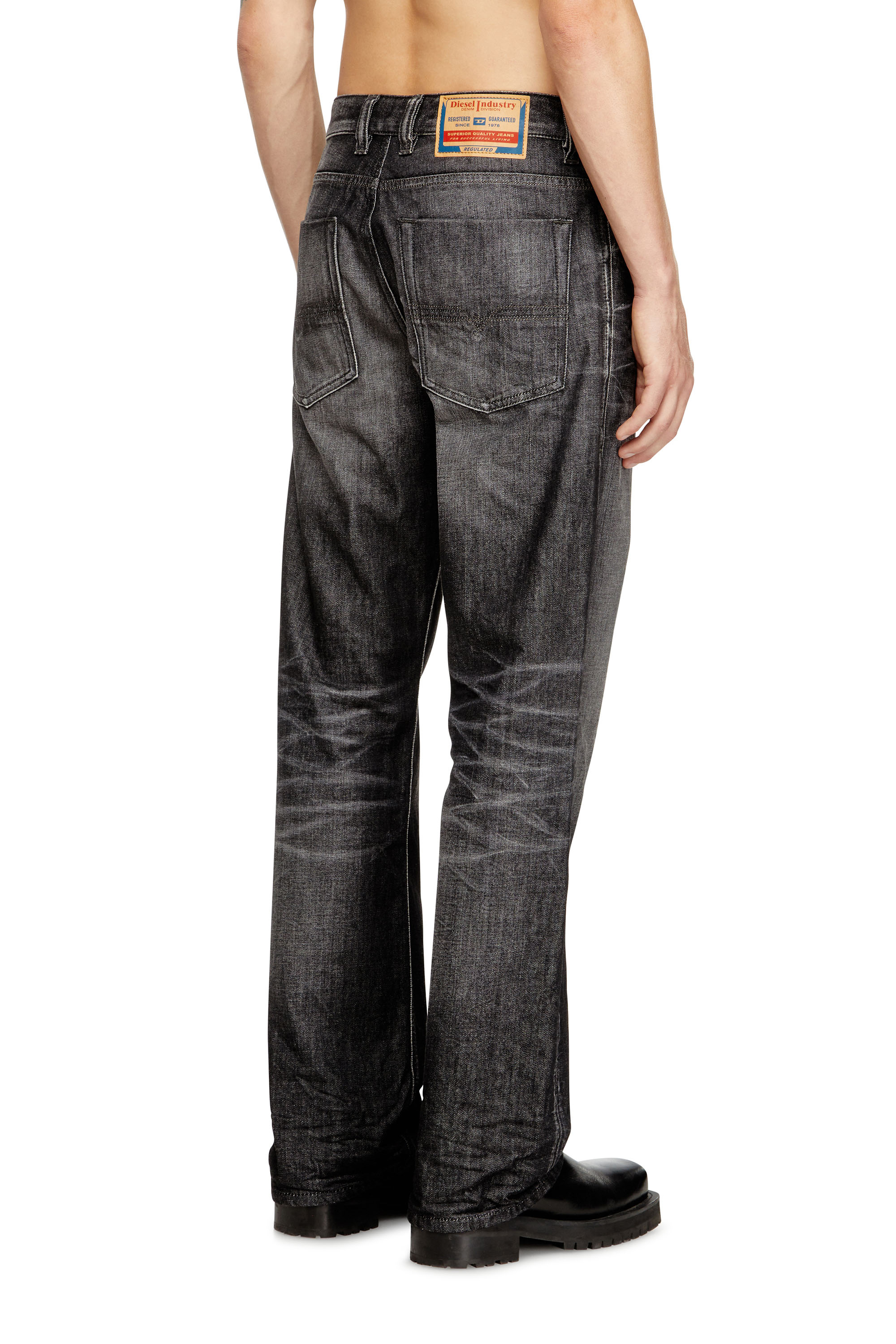 Diesel - Herren Relaxed Jeans 1980 D-Eeper 09M63, Schwarz/Dunkelgrau - 4