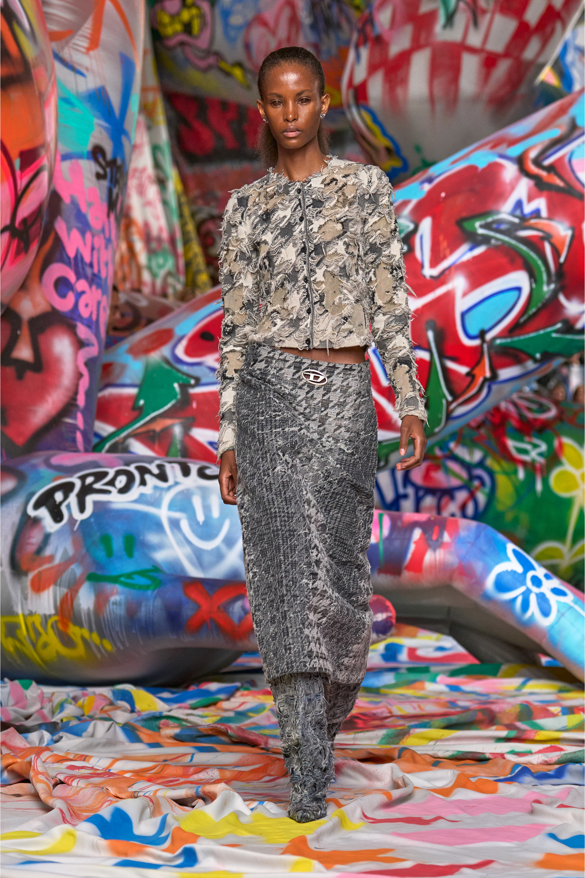 Diesel - M-SIBYLLA, Damen Strickjacke aus Dévoré-Hahnentritt-Jacquard in Grau/Weiss - 3