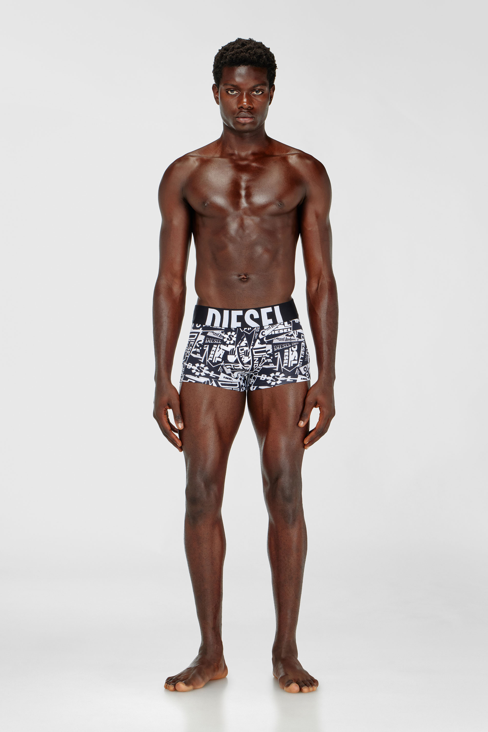 Diesel - UMBX-DAMIENTHREEPACK-5.5EL, Herren Dreierpack Boxershorts mit Flaggen-Print in Schwarz/Weiss - 1