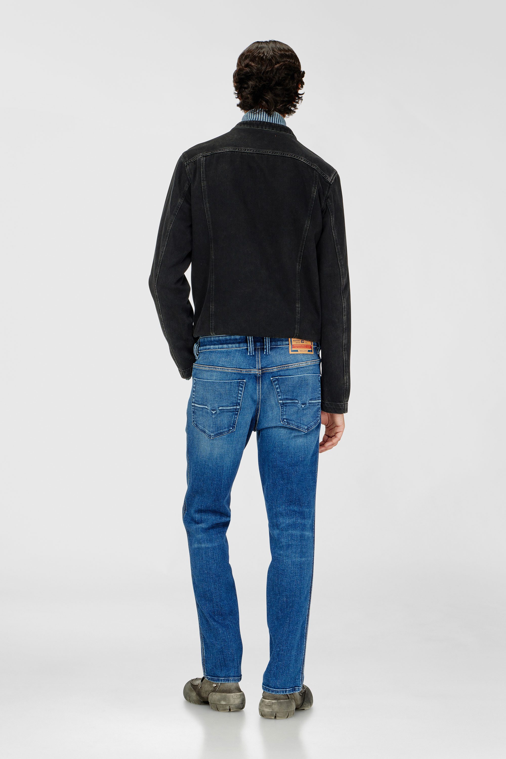 Diesel - Herren Slim Jeans 1993 D-Vyl 09R92, Mittelblau - 6